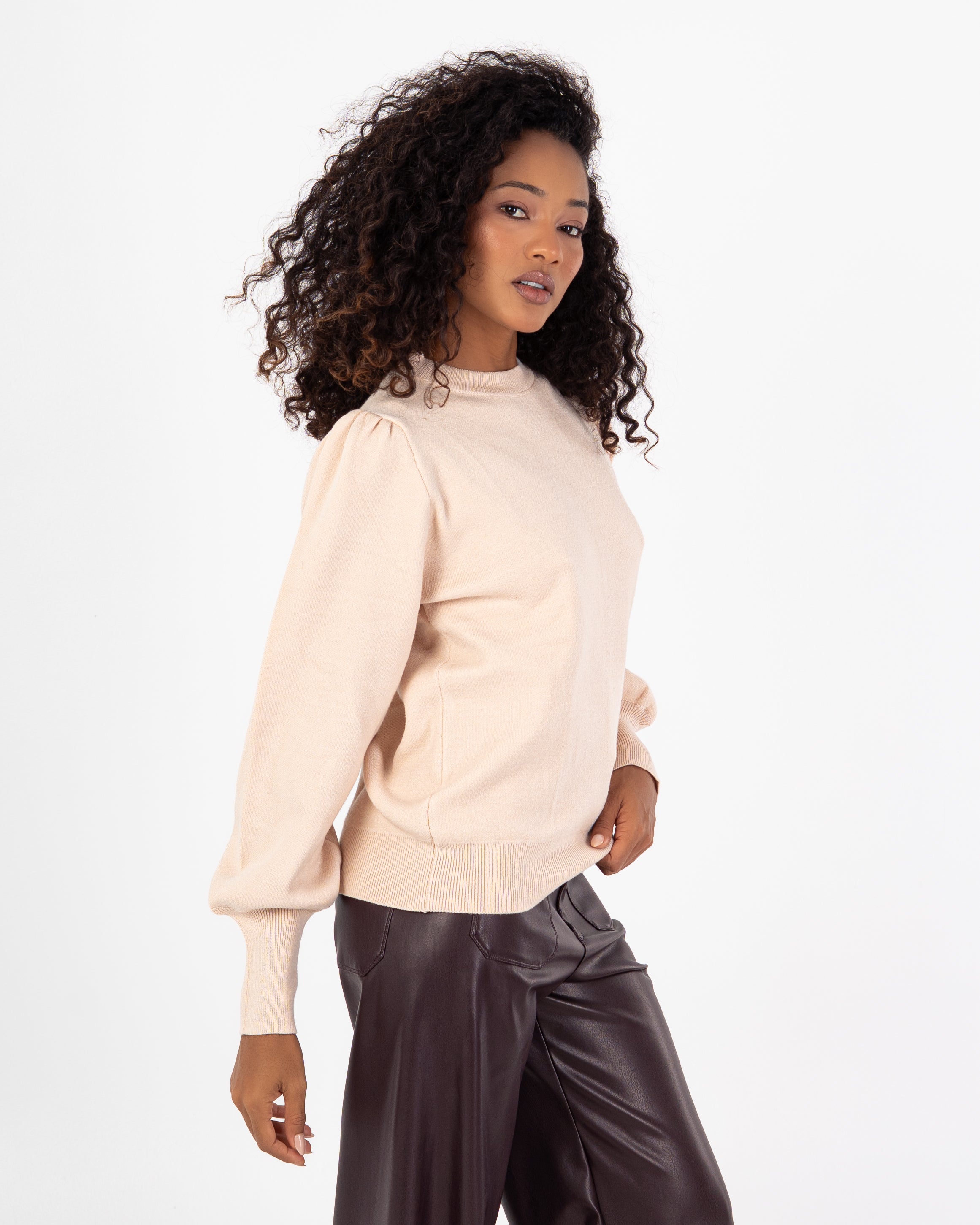Basic Top – Plain With Elastic Sleeves
