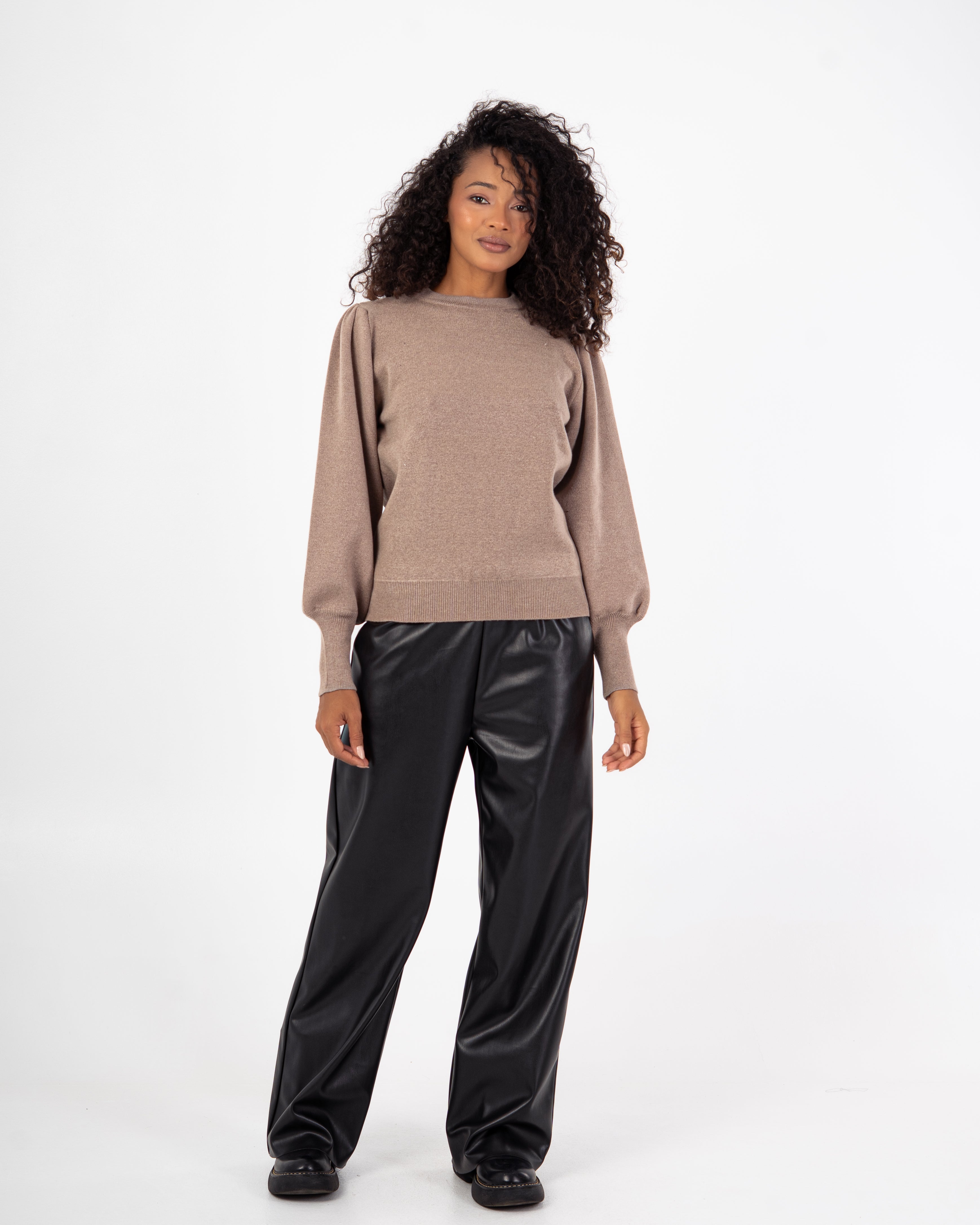 Basic Top – Plain With Elastic Sleeves