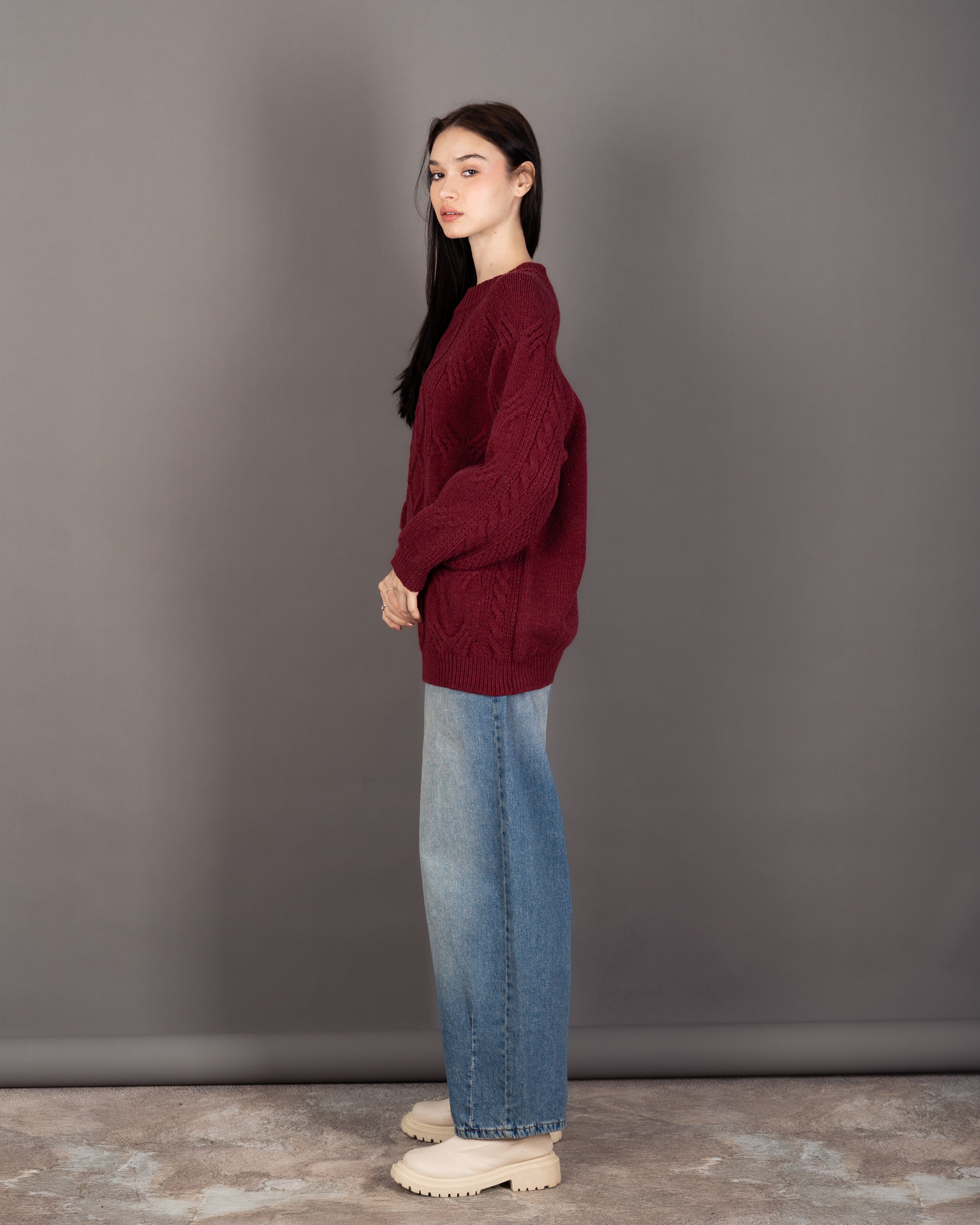 Long Knitwear Pullover - With Long Sleeves (Multiple Colors)