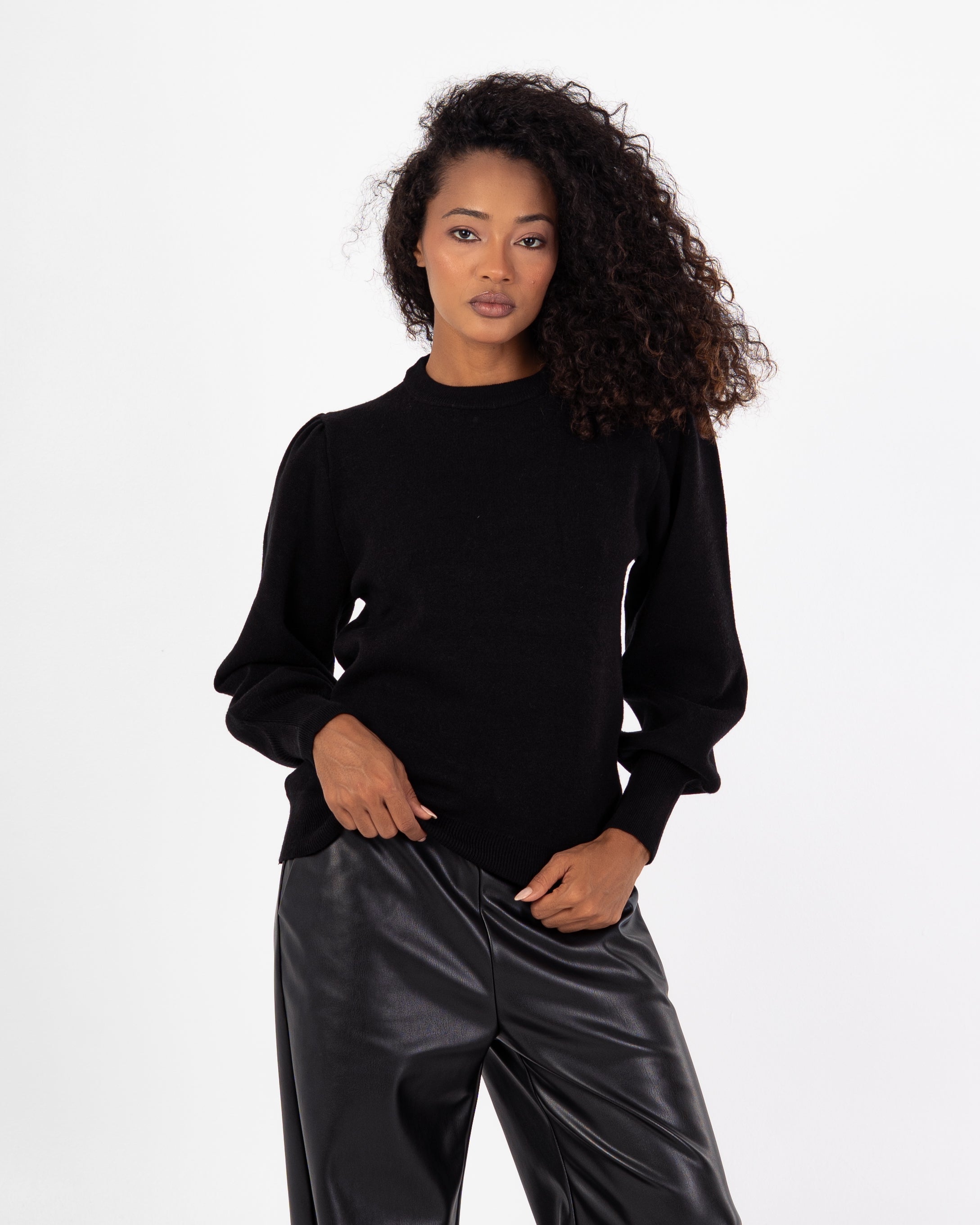 Basic Top – Plain With Elastic Sleeves