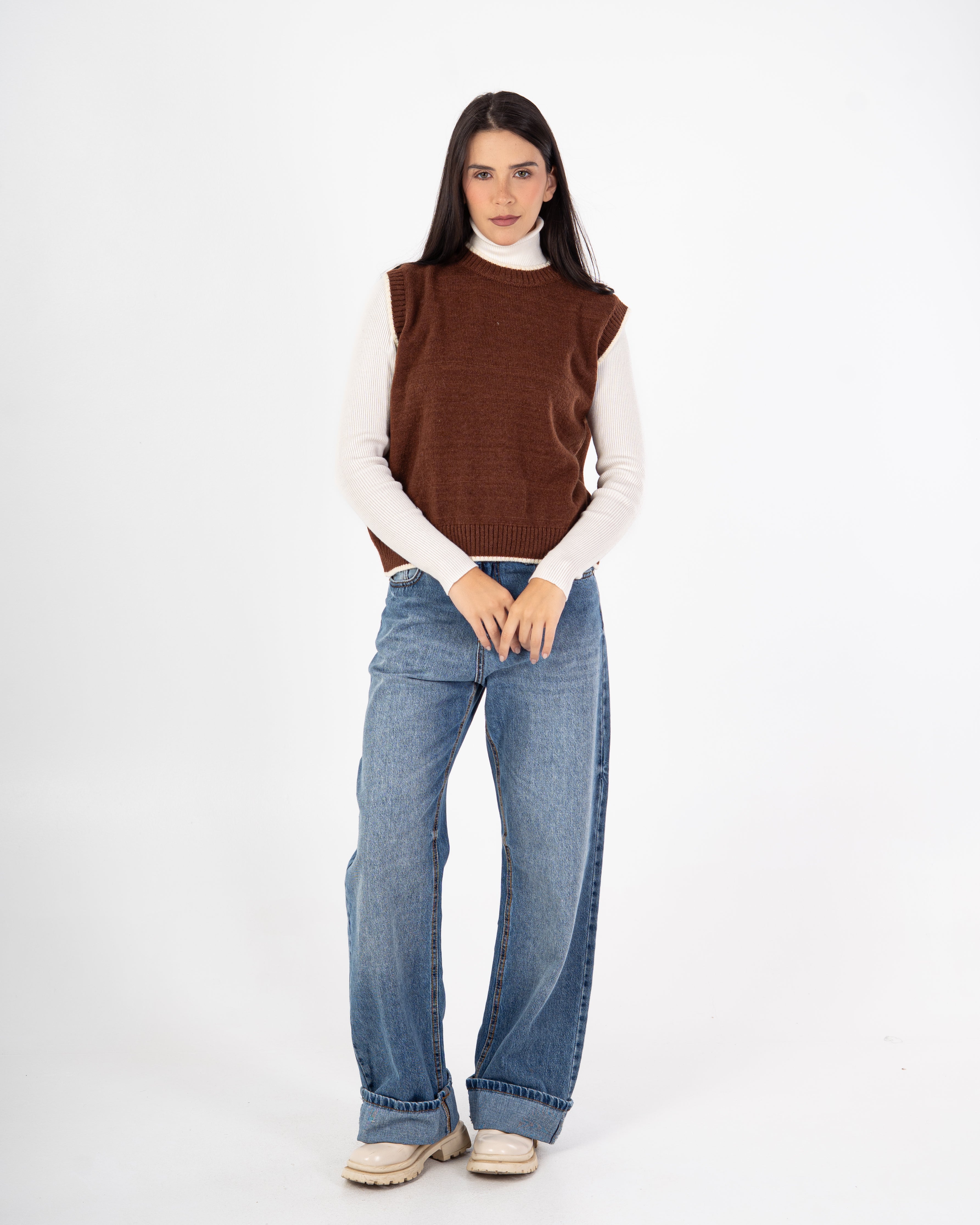 Knitwear Vest – Plain With Color Stripe