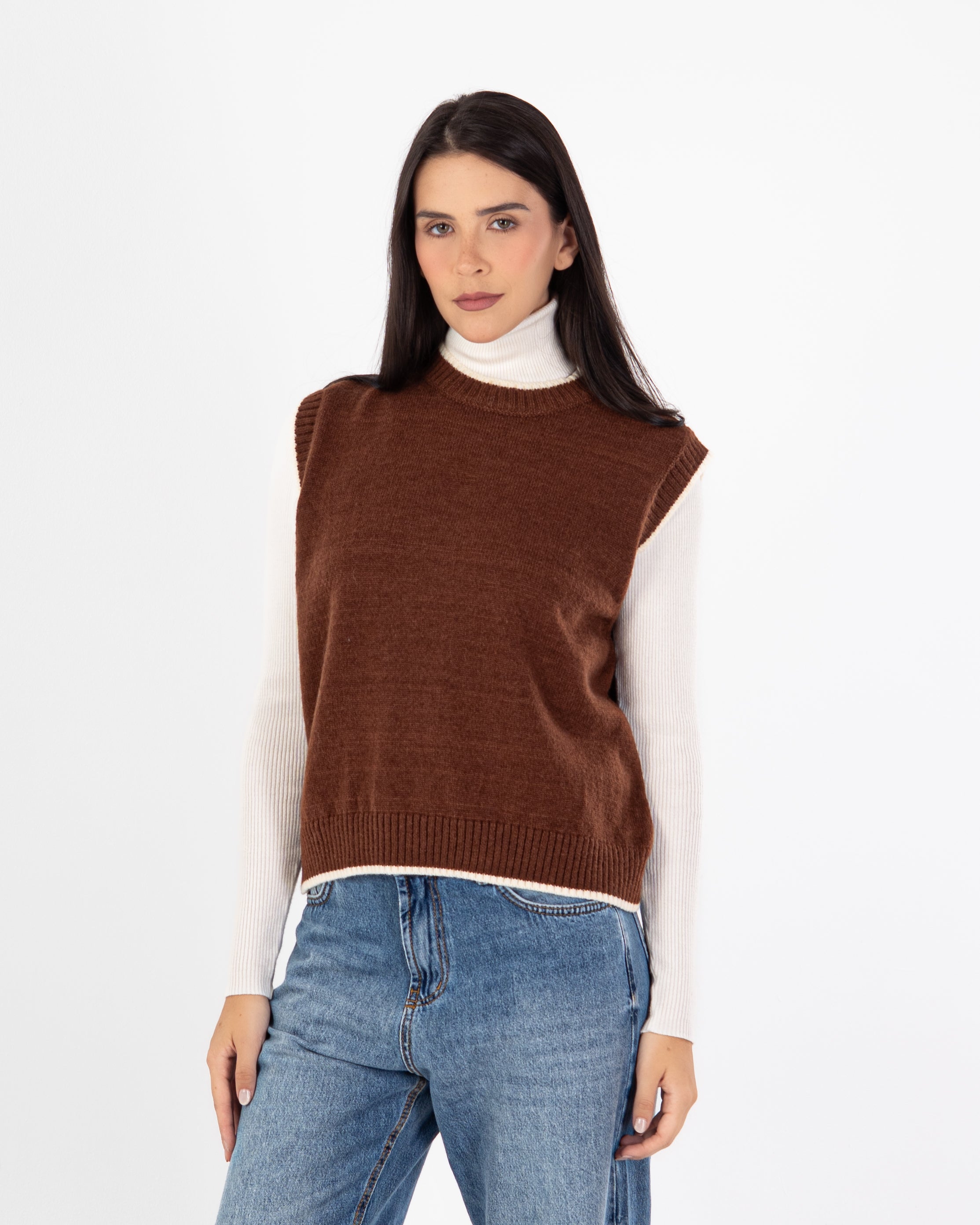 Knitwear Vest – Plain With Color Stripe