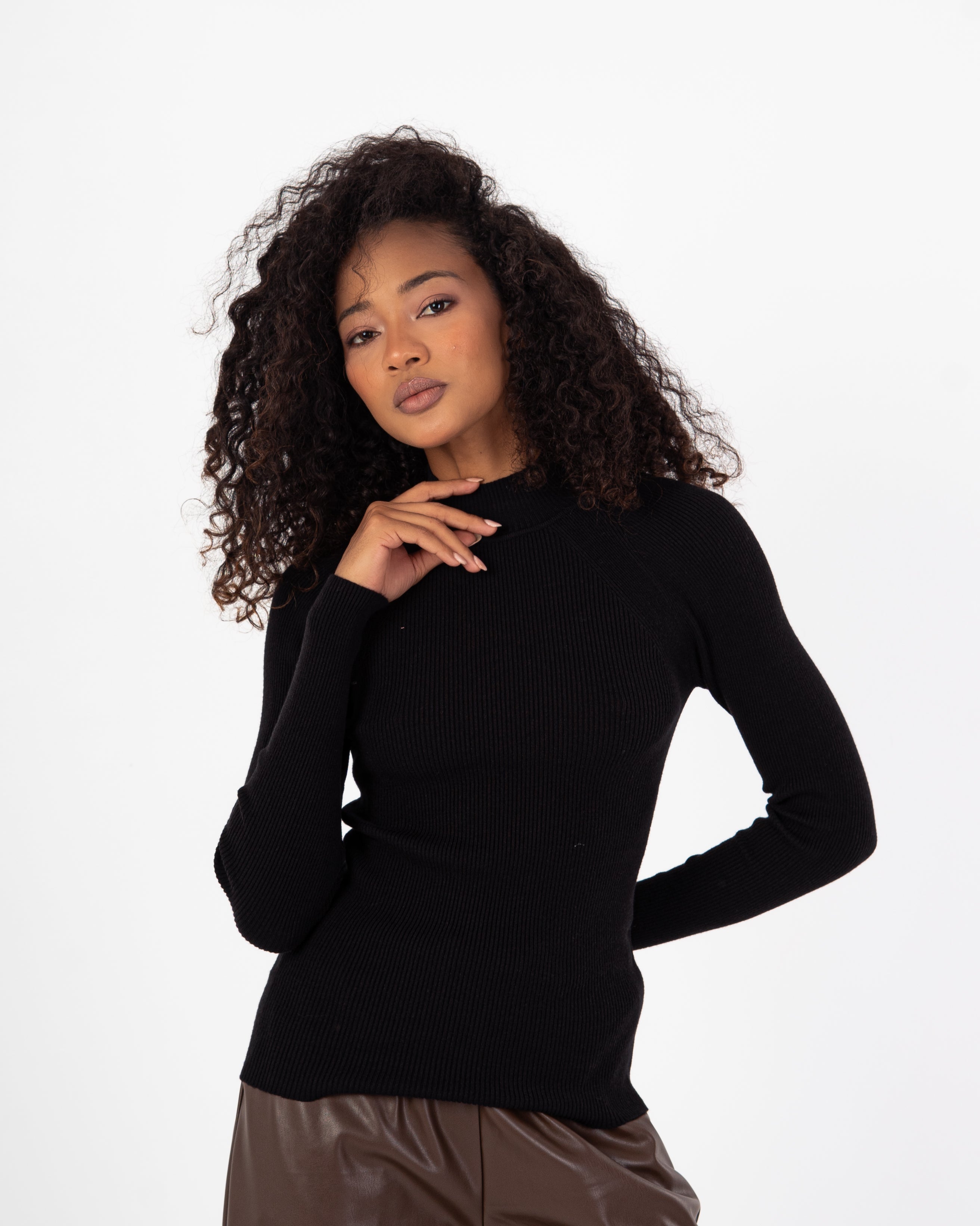 Basic (Half Neck) – Light Striped