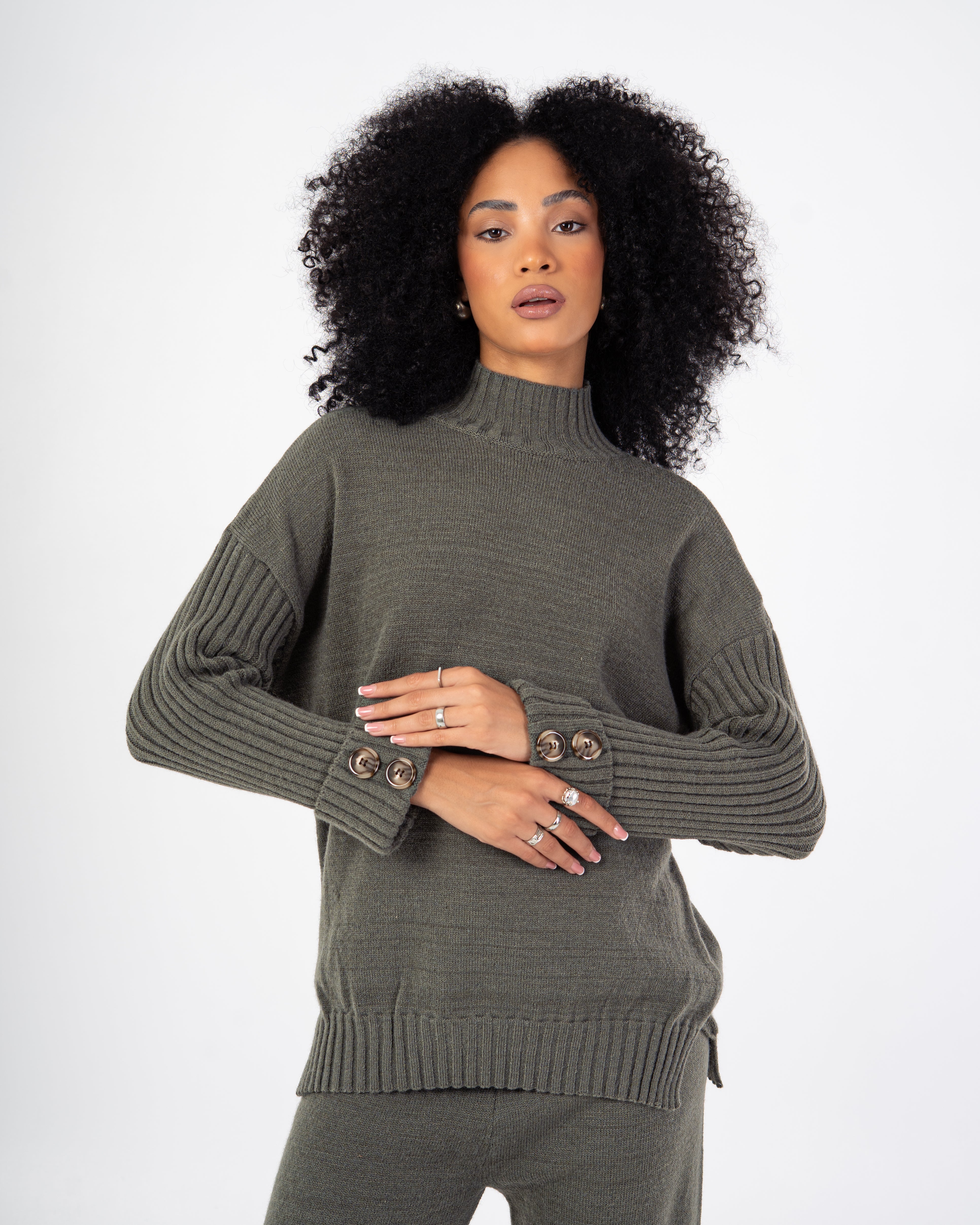 Knitwear Suit – Plain With Folded Sleeves (With Buttons)