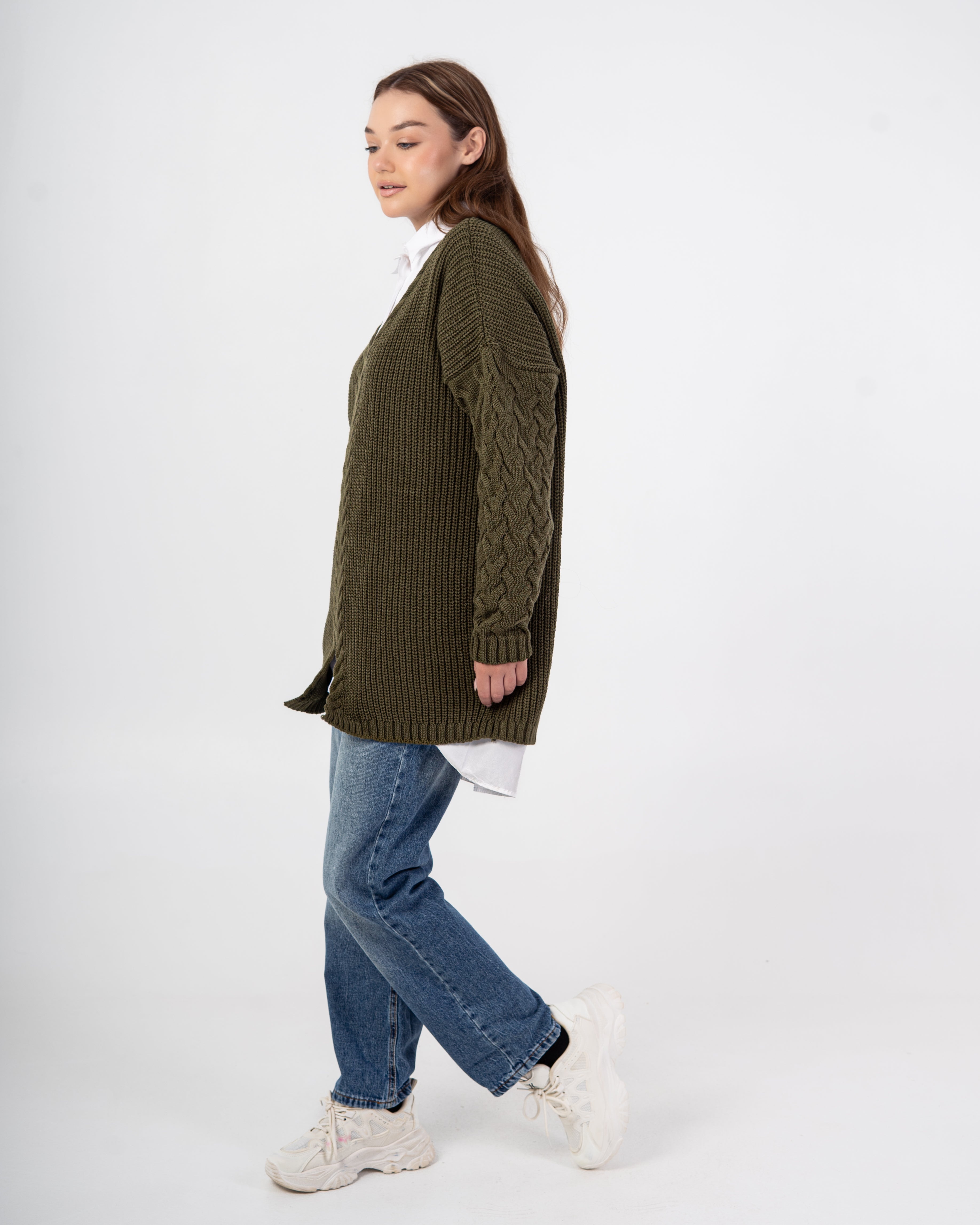 Knitwear Pullover – Long (Braided Pattern)