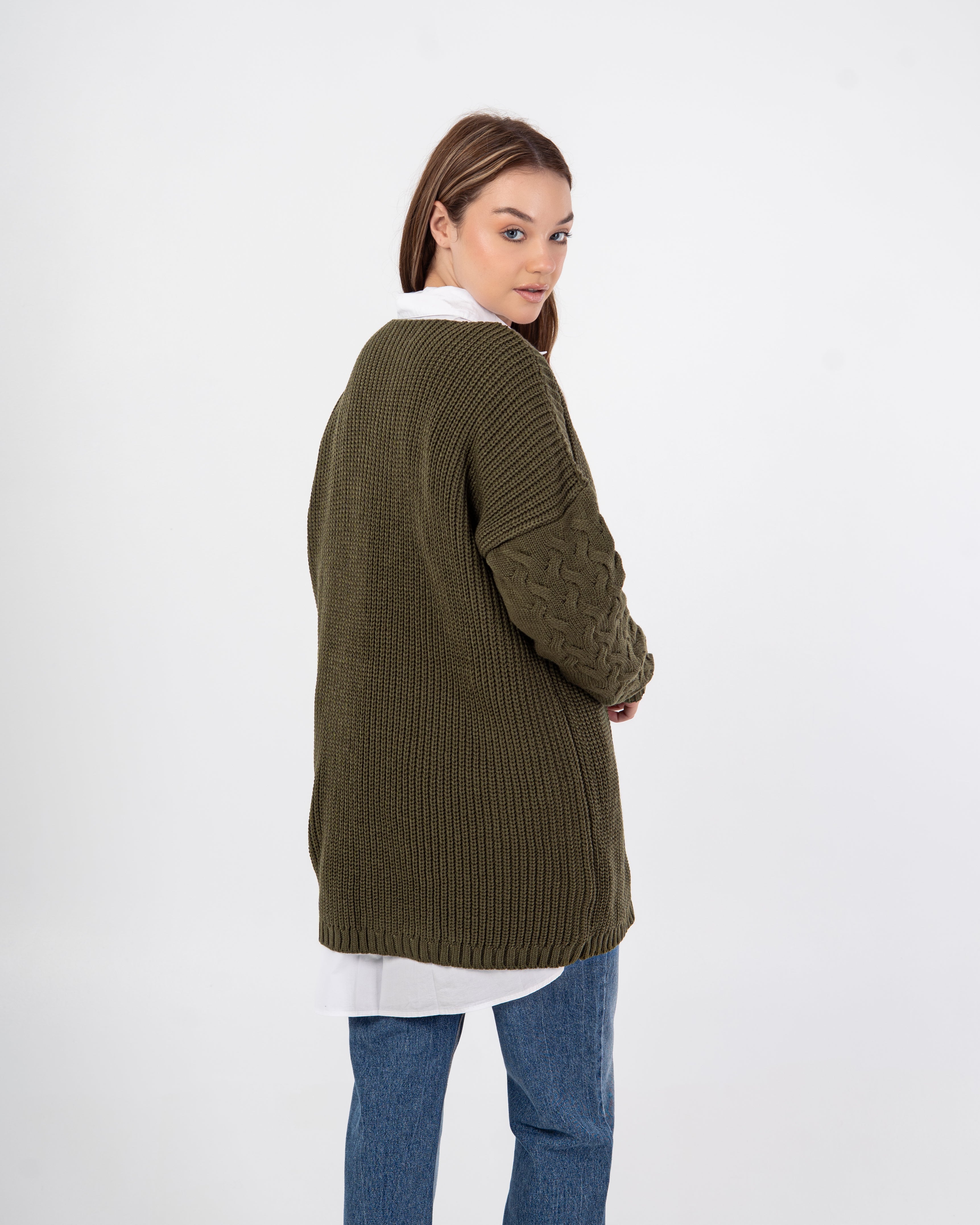 Knitwear Pullover – Long (Braided Pattern)
