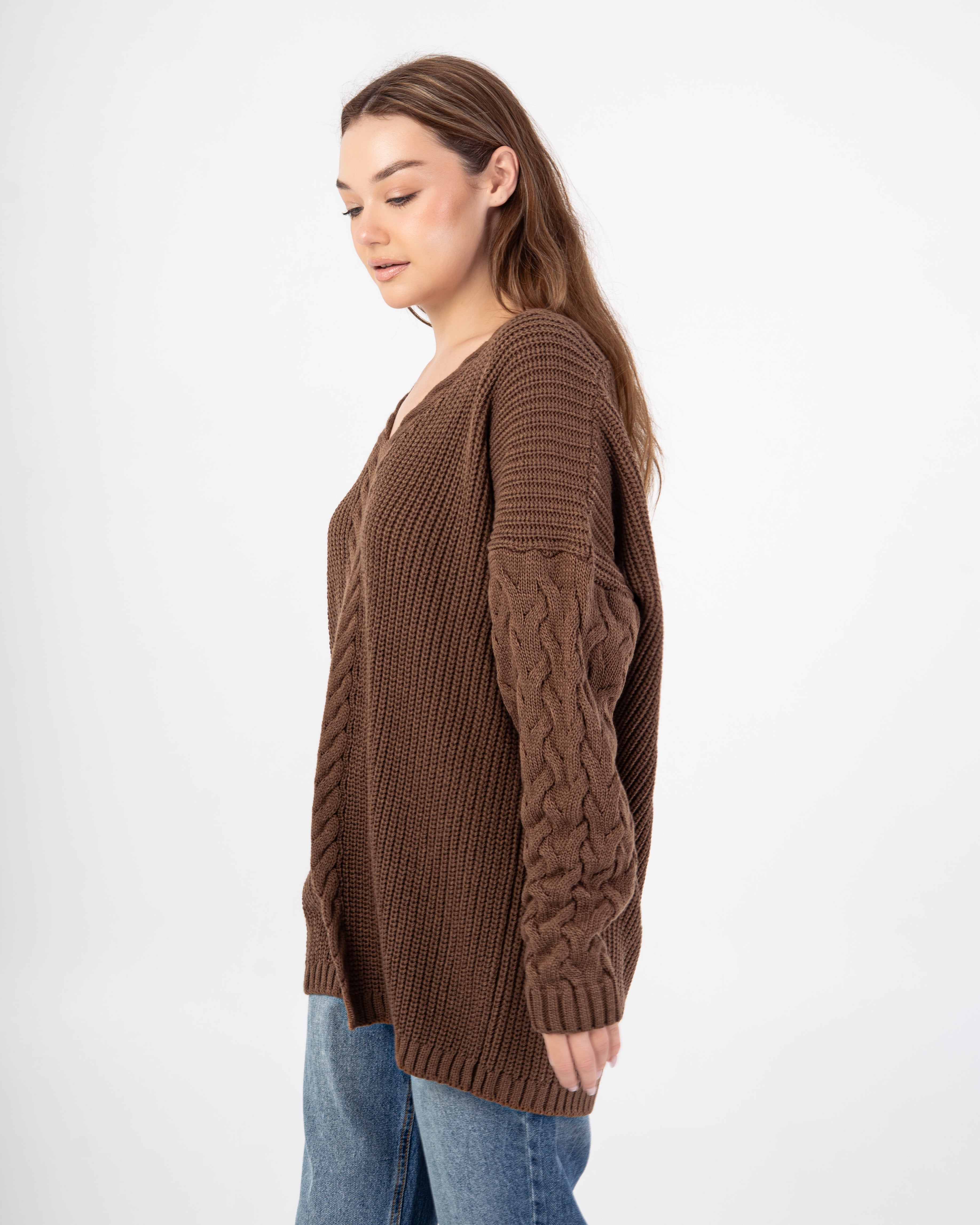 Knitwear Pullover – Long (Braided Pattern)