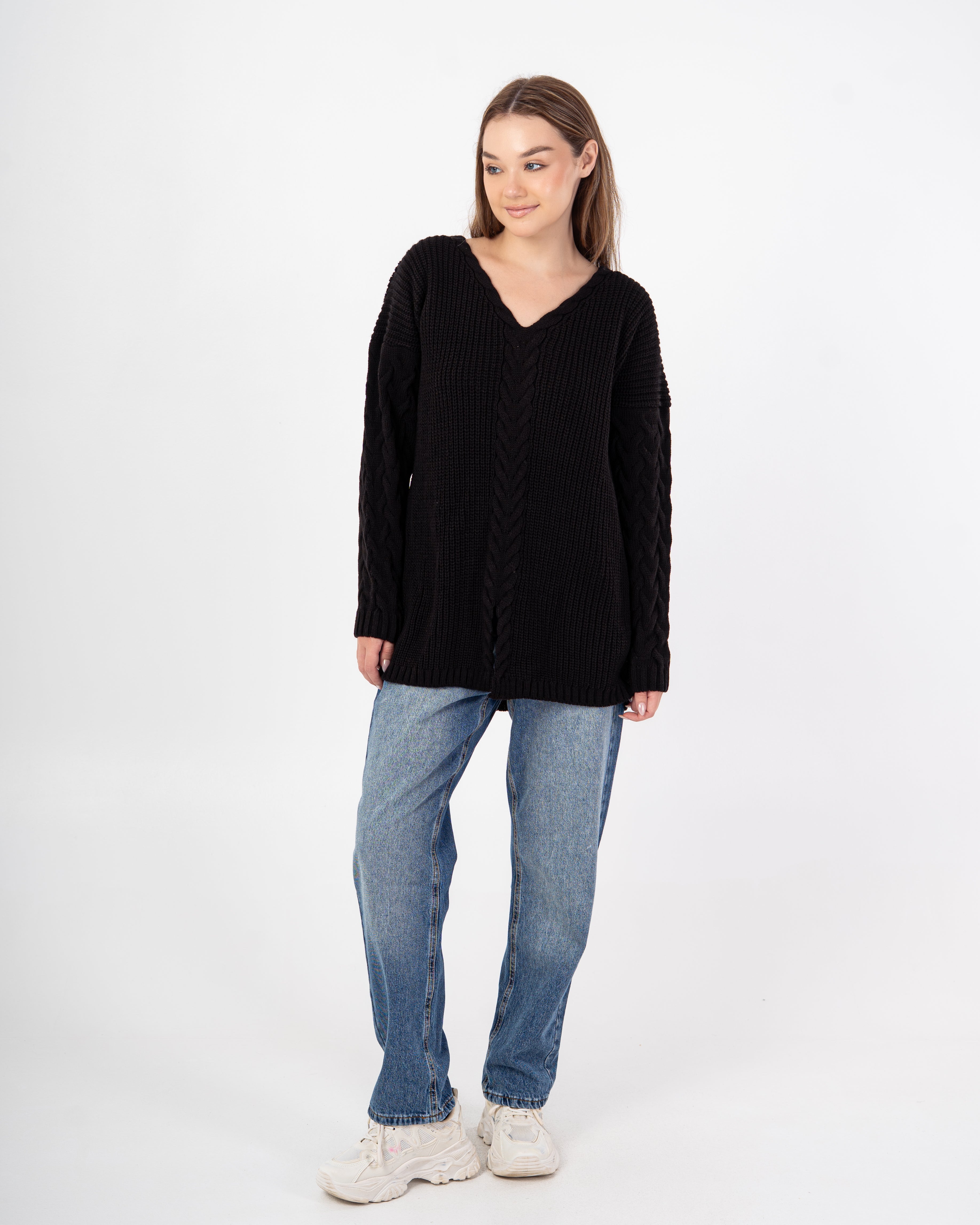 Knitwear Pullover – Long (Braided Pattern)