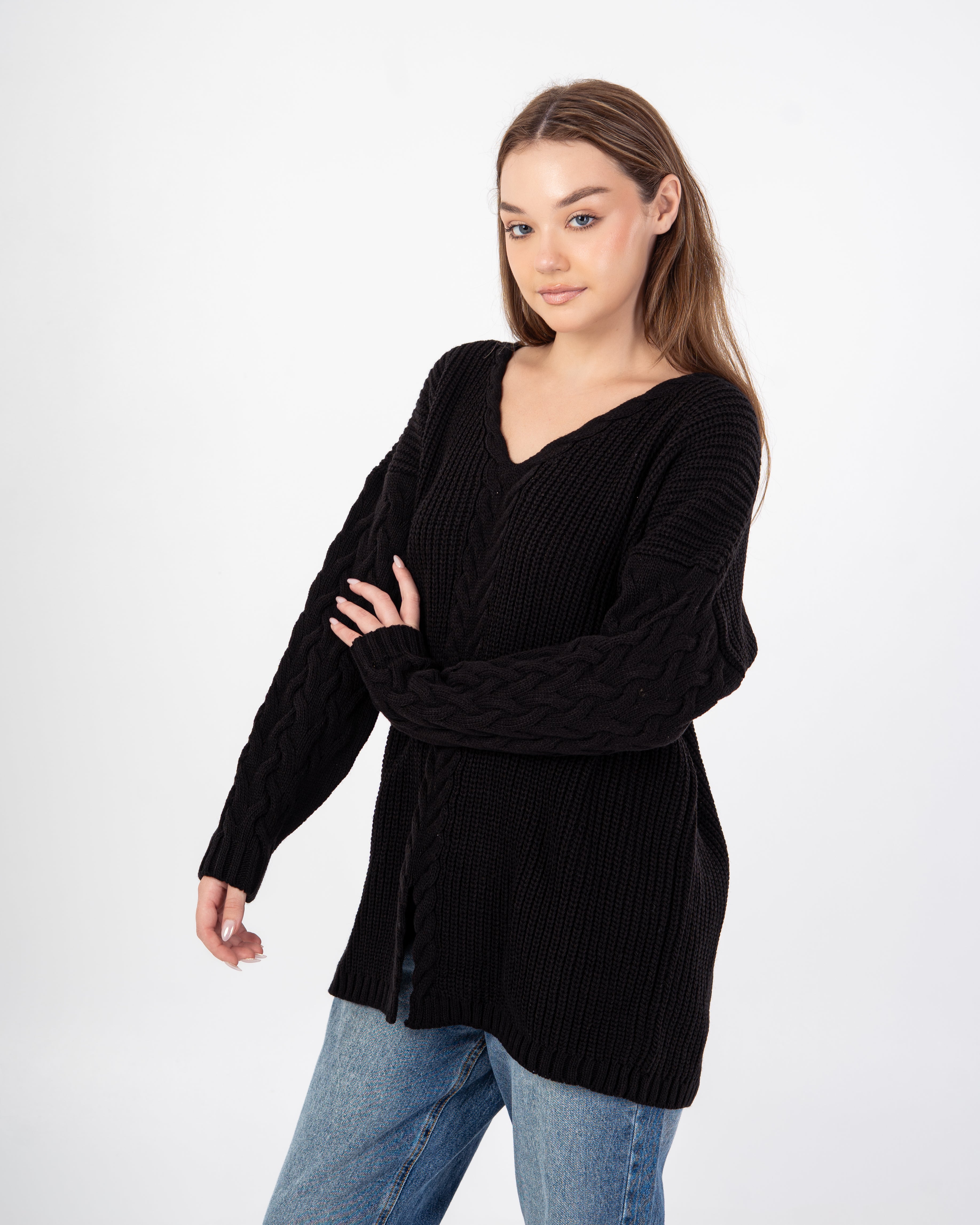 Knitwear Pullover – Long (Braided Pattern)