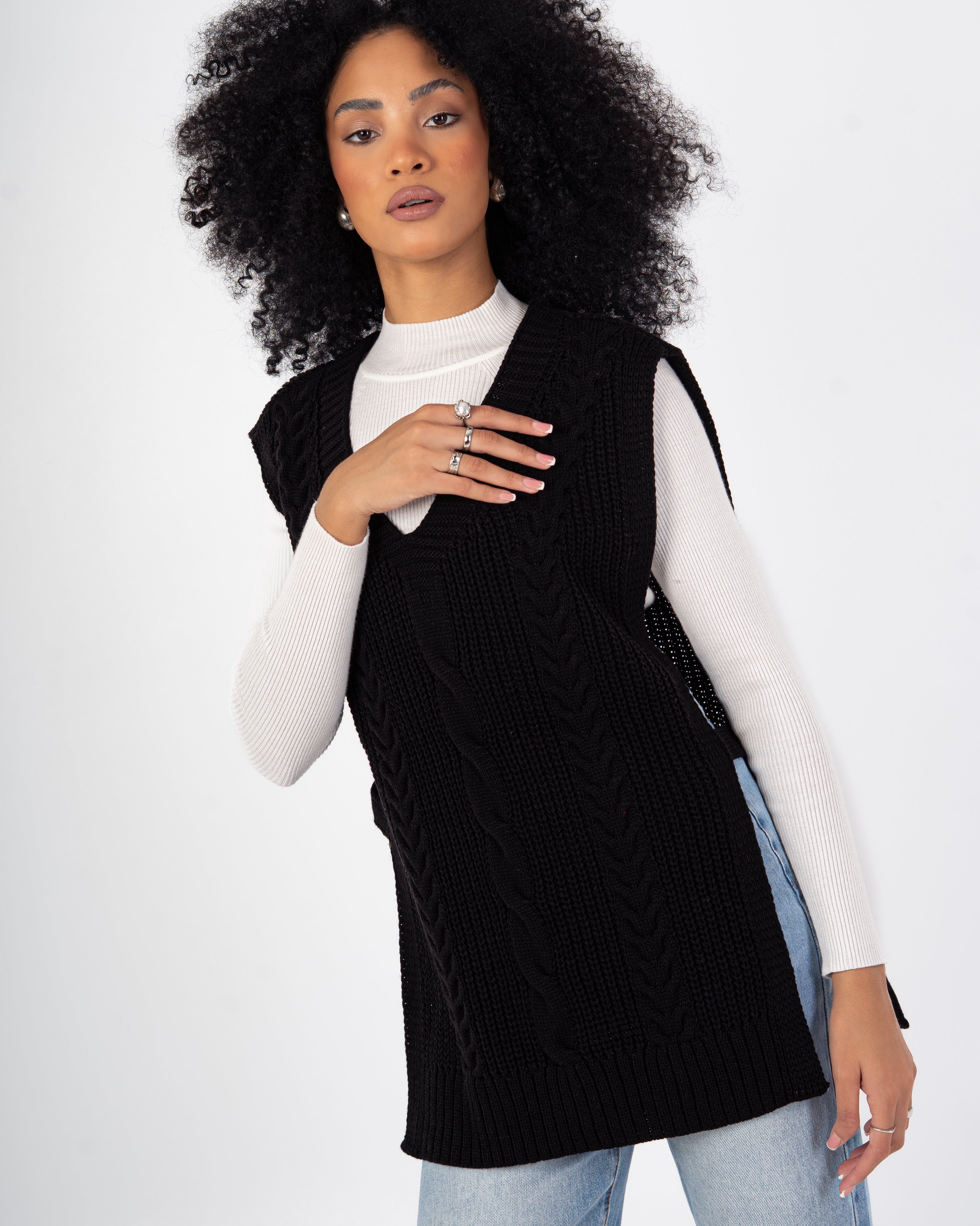 Knitwear Vest – Braided Pattern With Tie