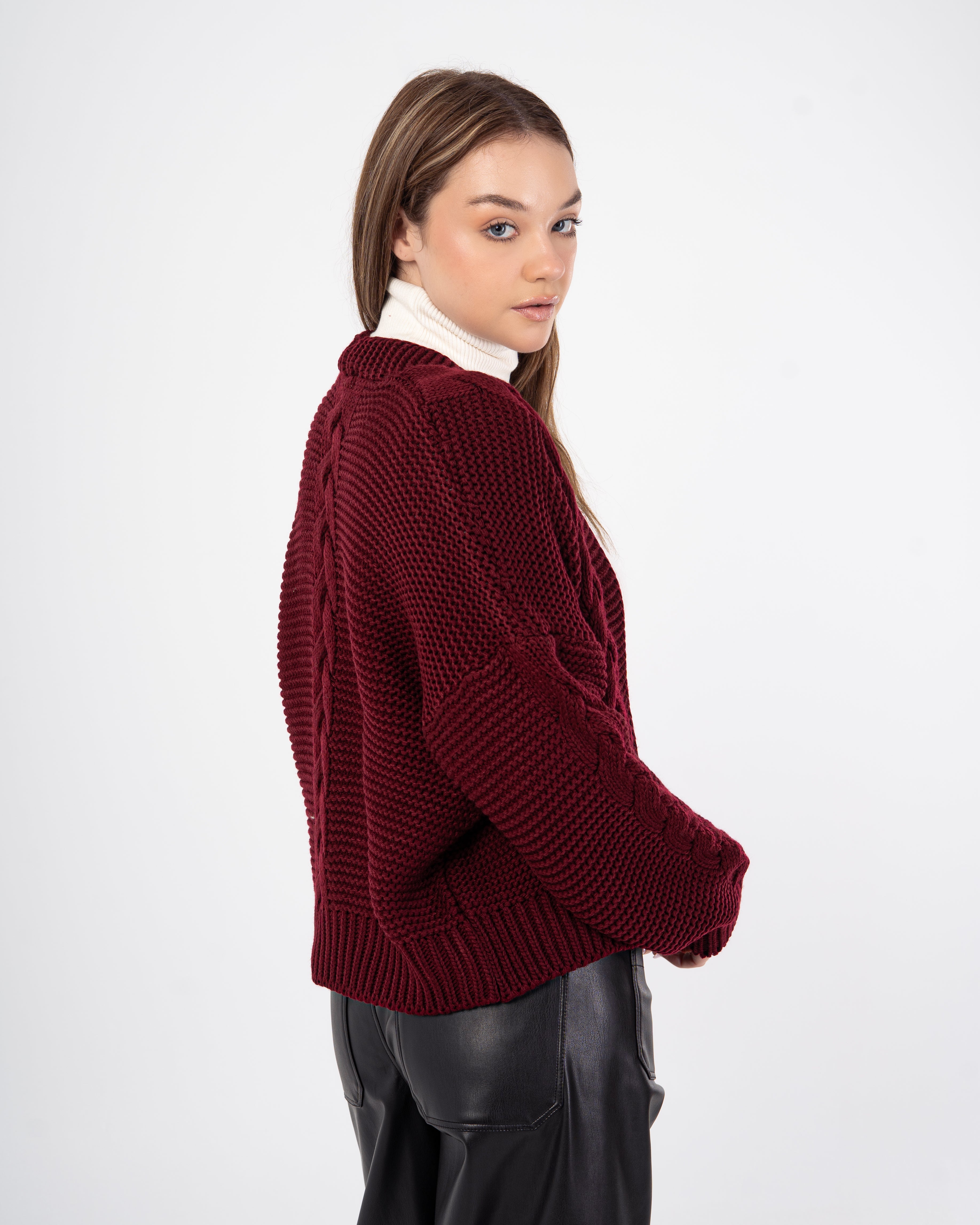 Knitwear Cardigan – Short (Plain)