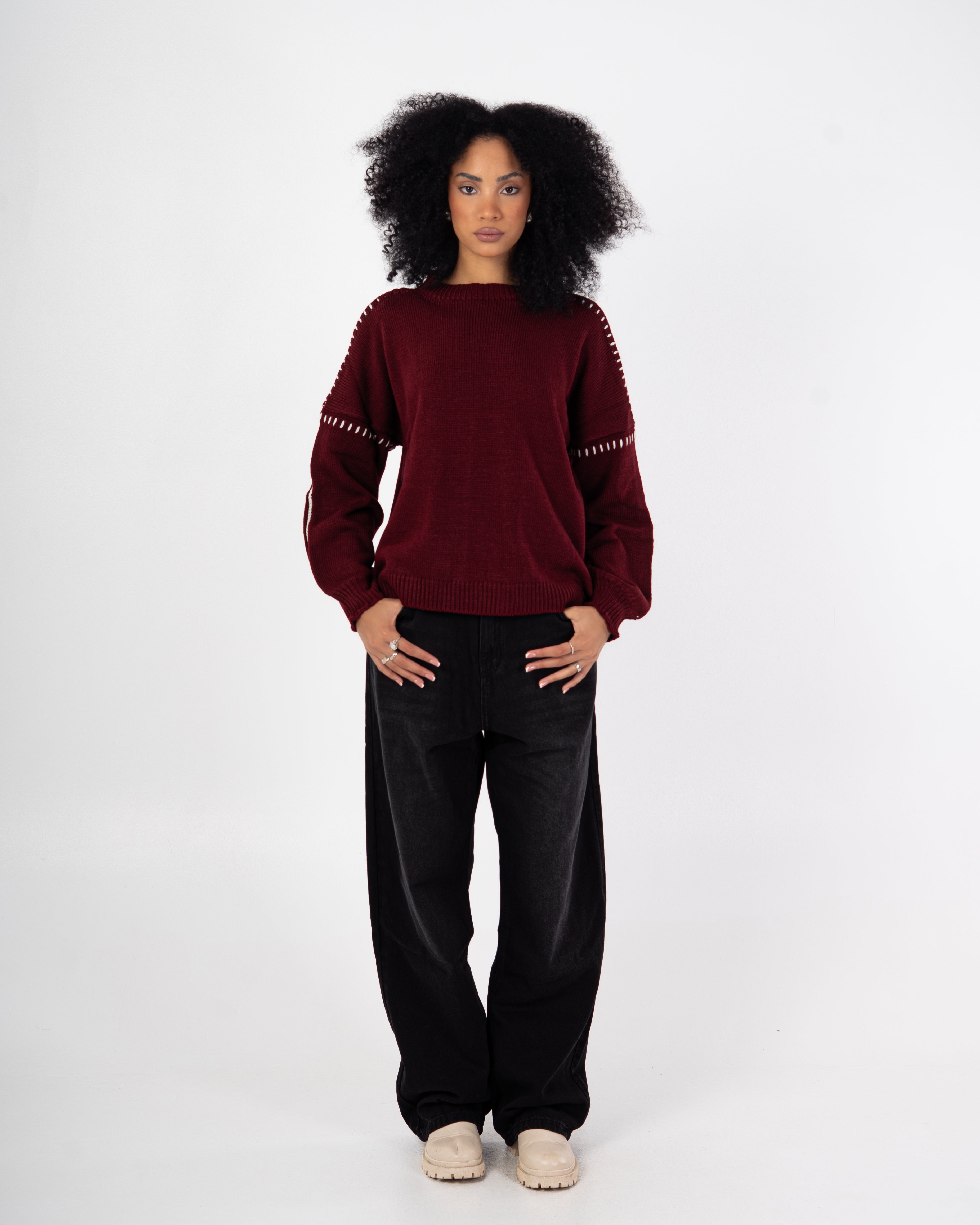 Knitwear Pullover – Embroidered (Shoulders-Sleeves)