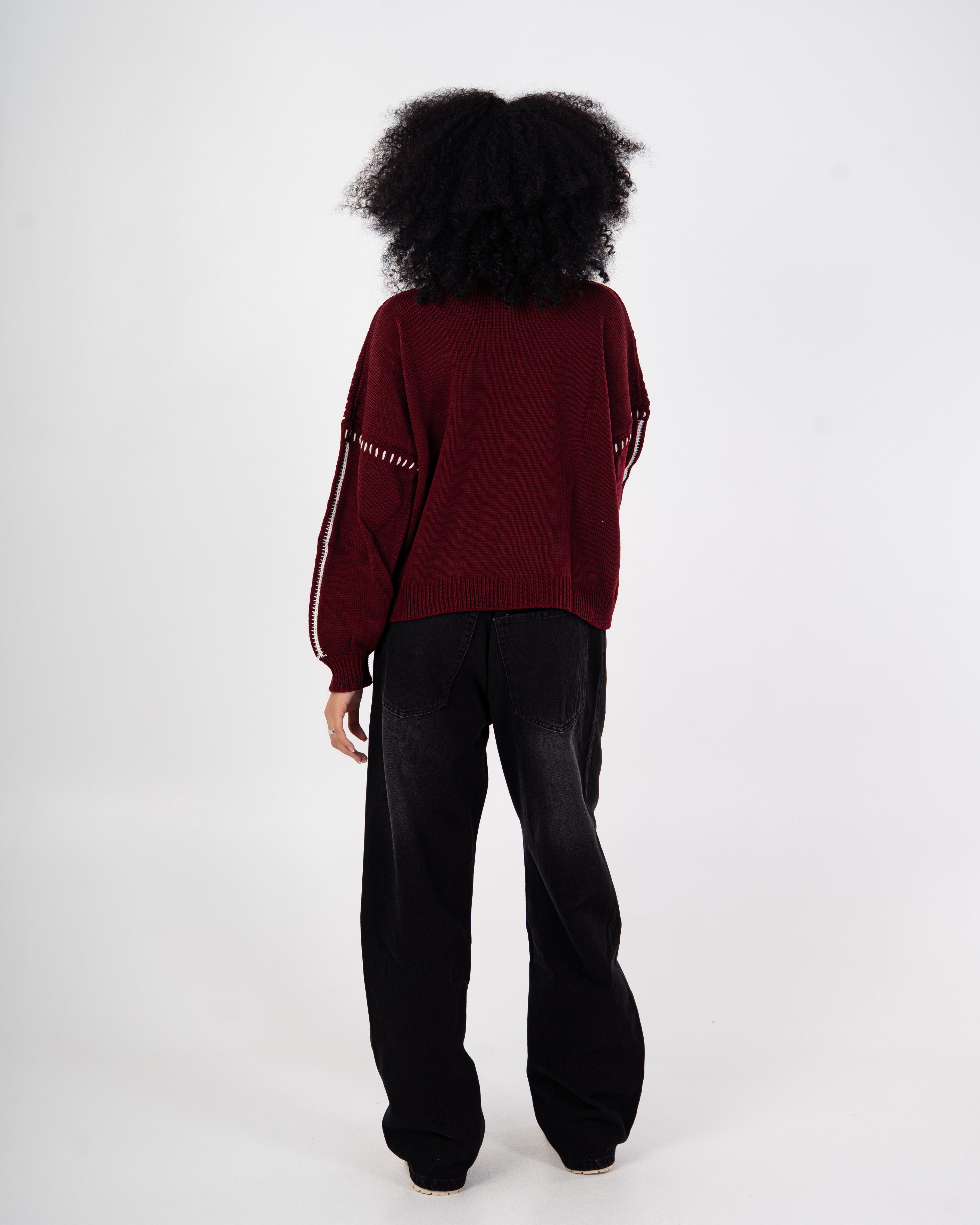 Knitwear Pullover – Embroidered (Shoulders-Sleeves)