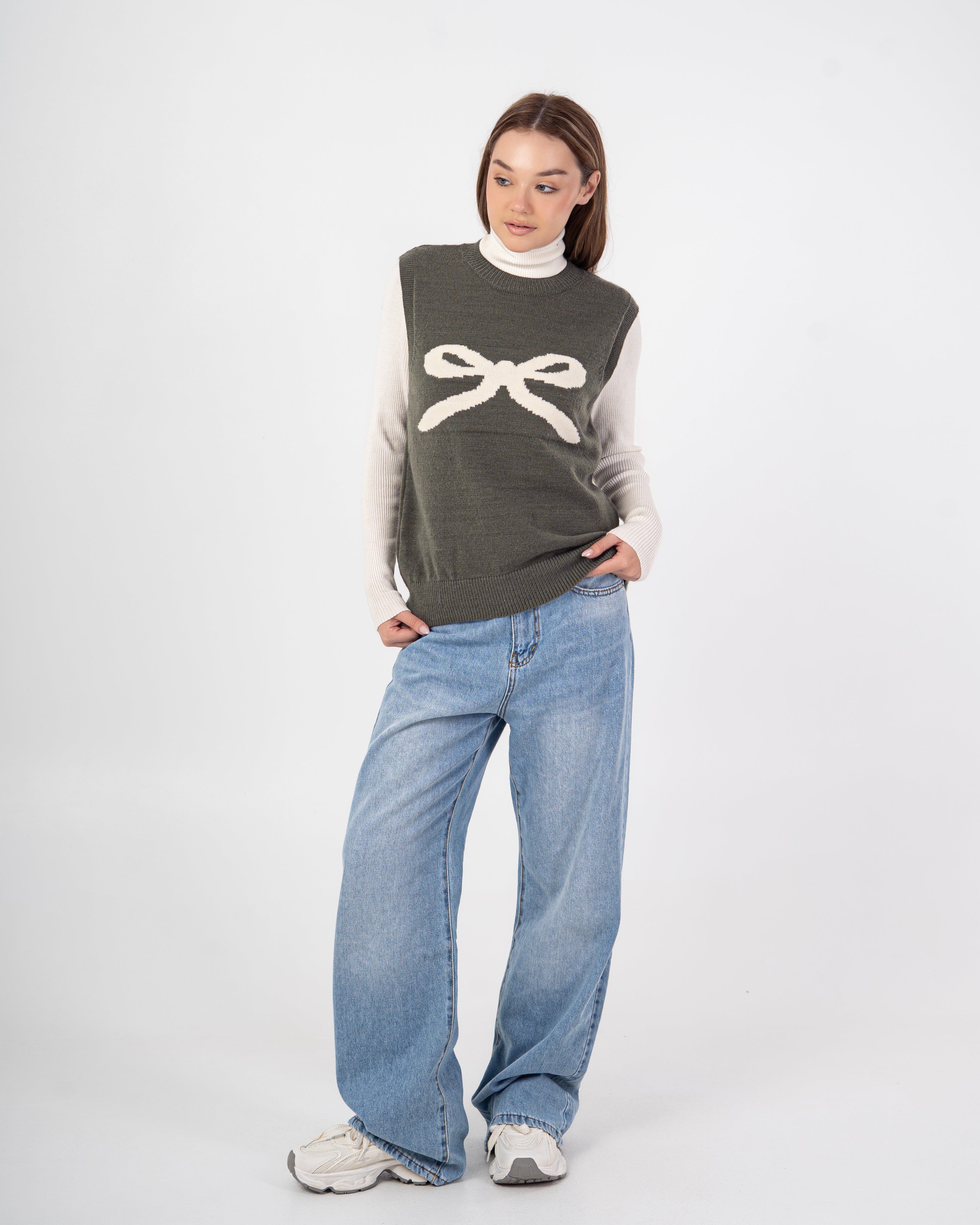 Knitwear Vest – Chest Bow