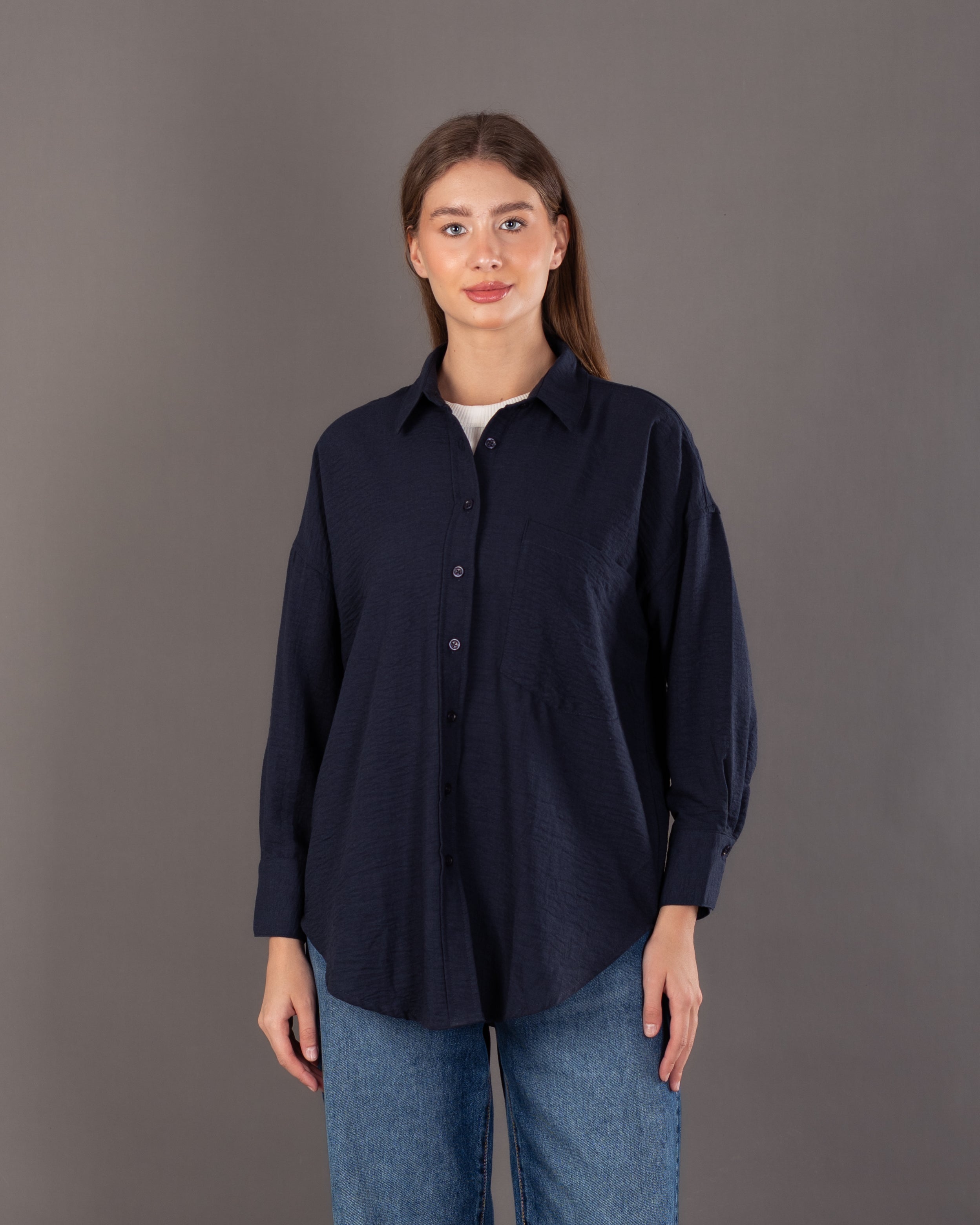 قميص كتان سادة - بجيب صدر كبير