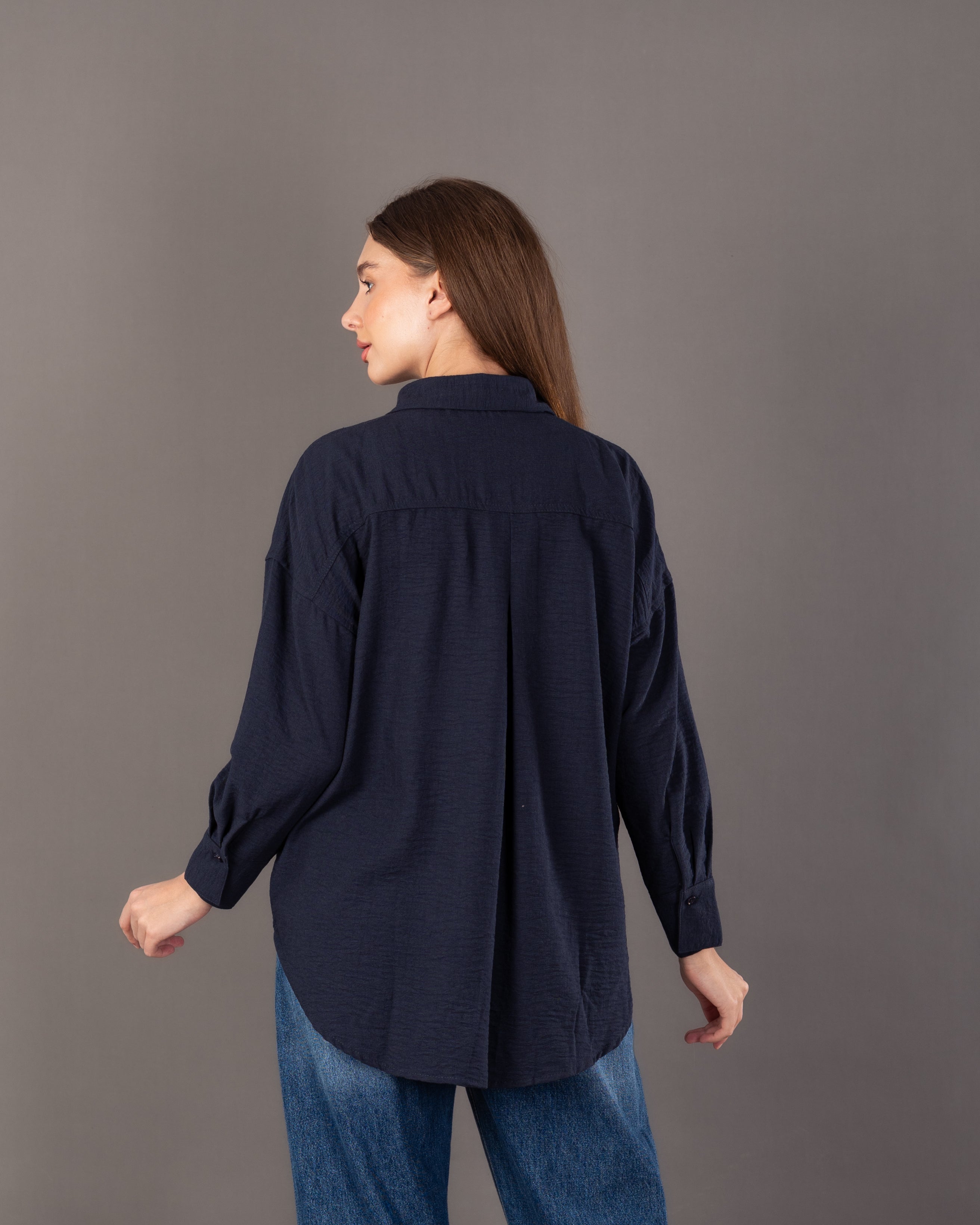 قميص كتان سادة - بجيب صدر كبير