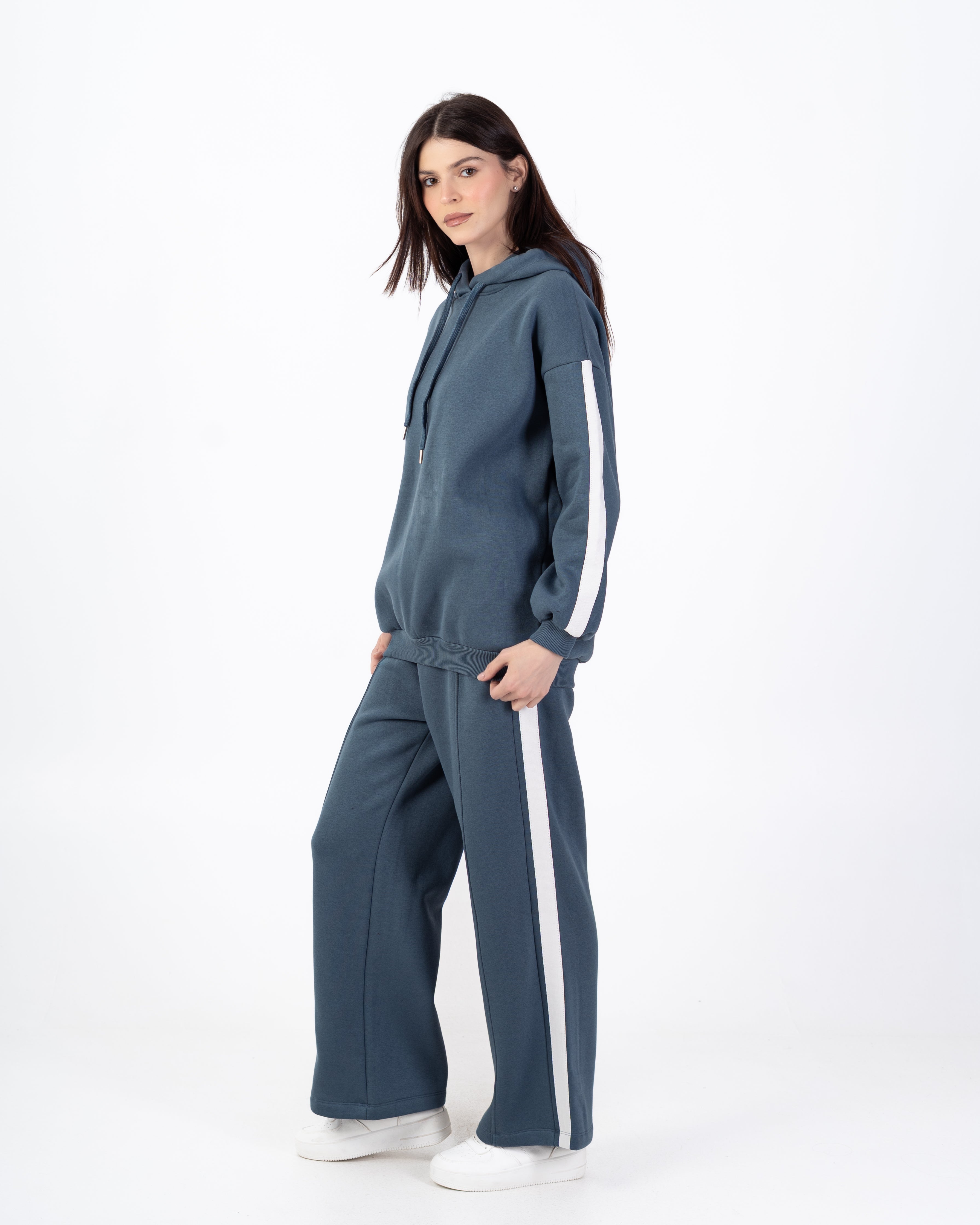 Plain Sweatshirt – (Arm-Length Stripe)
