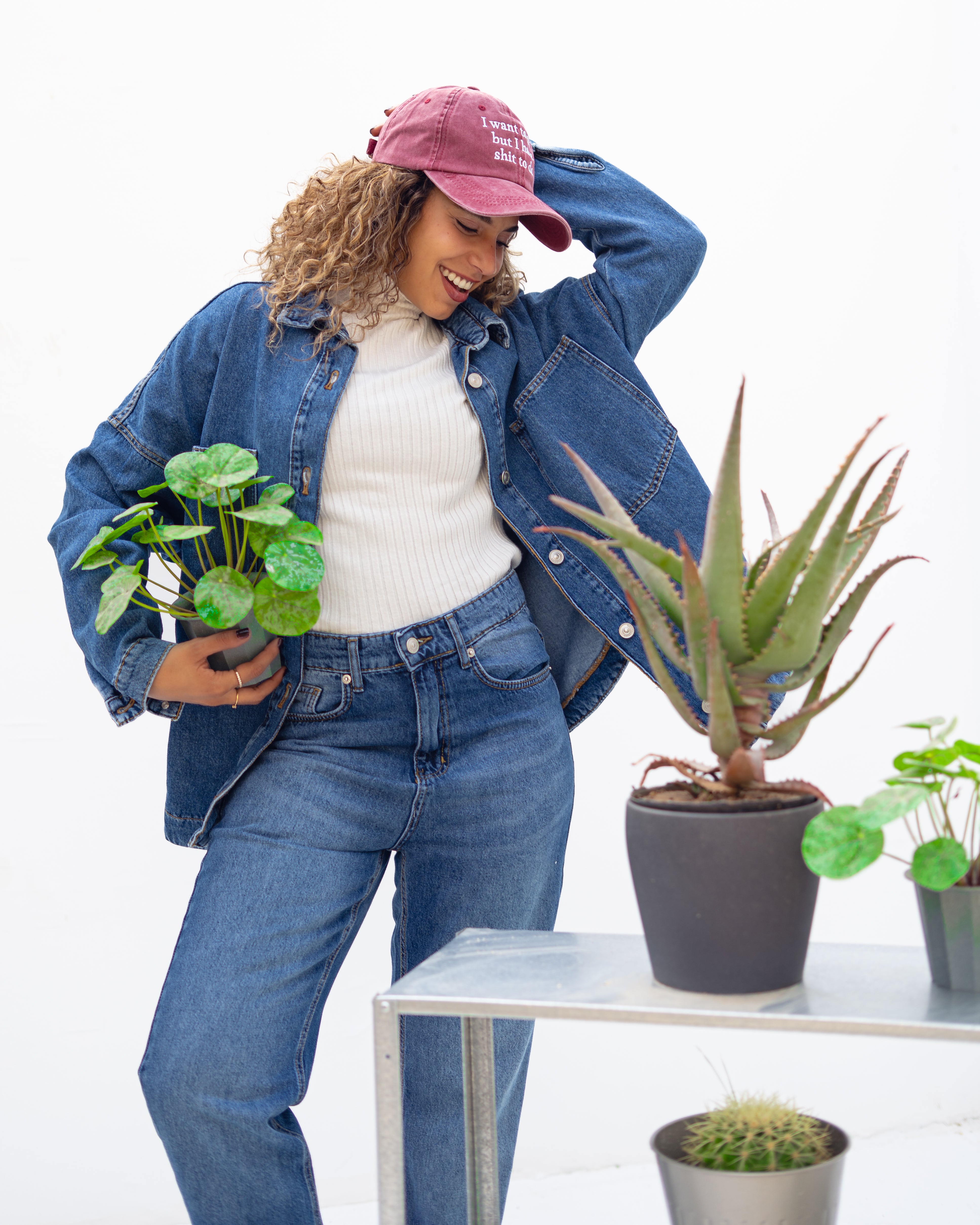 جاكيت جينز طويل – سادة (جيب كبير)