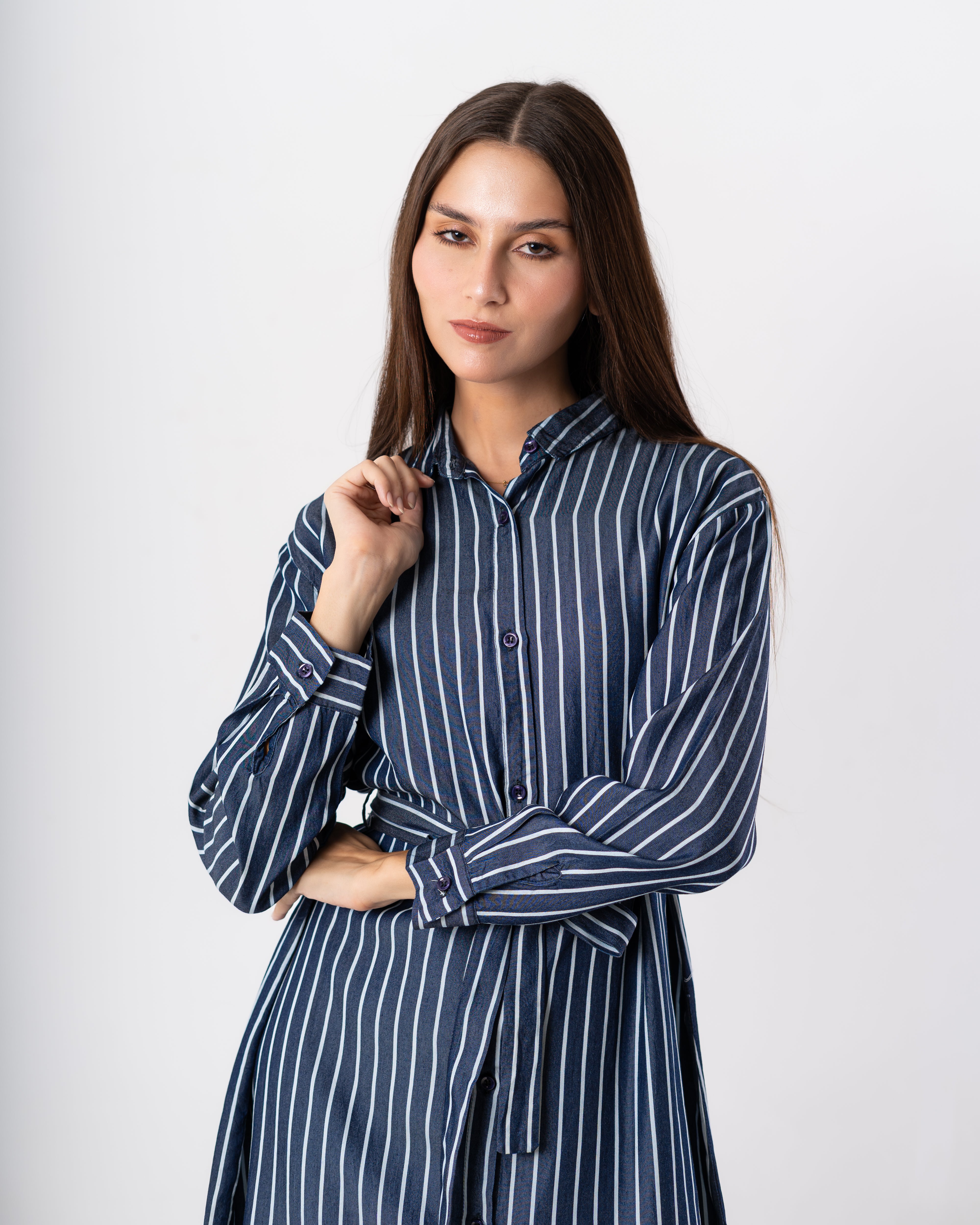 Plain Belted Dress – Vertical Thin Stripes