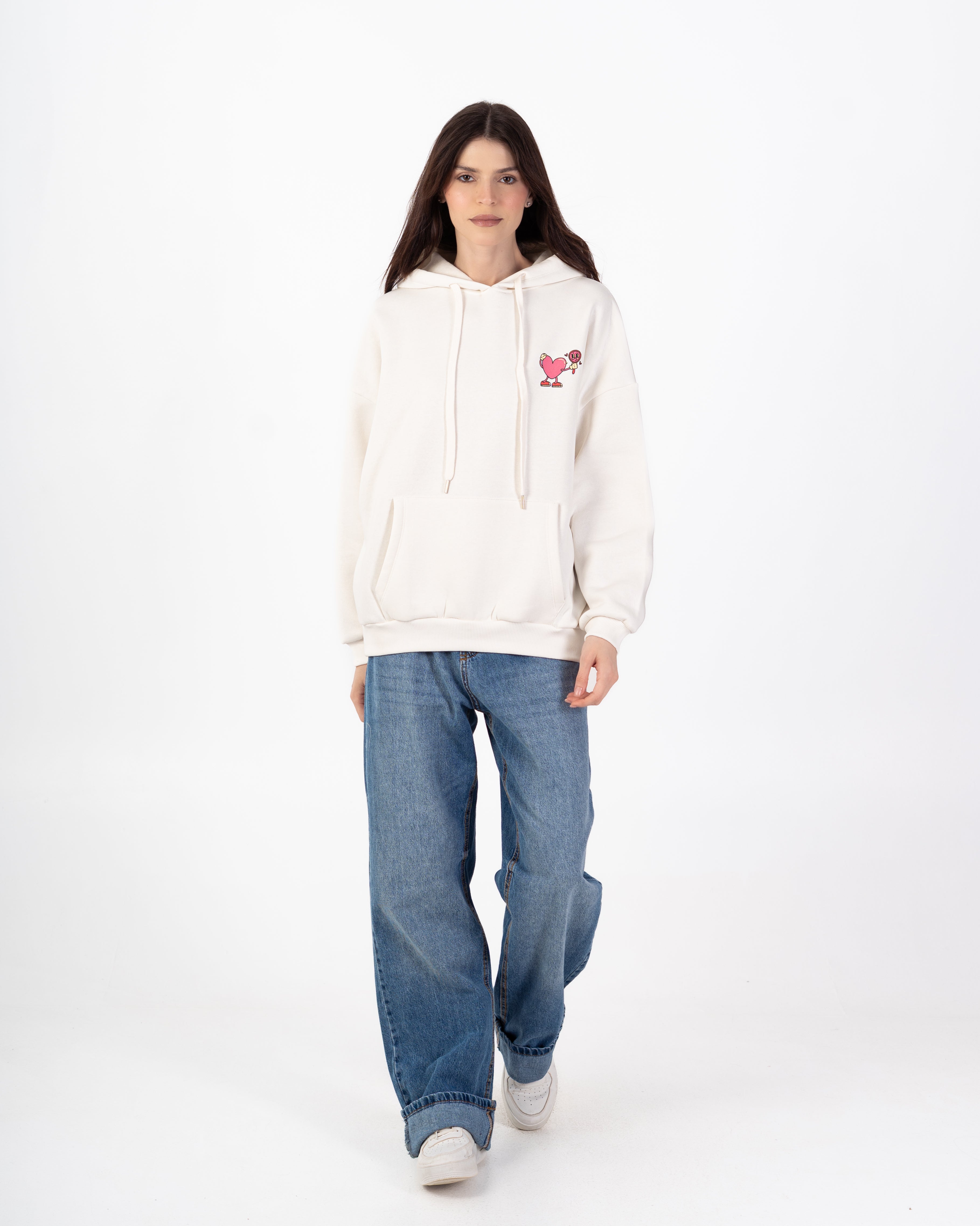 سويت شيرت سادة – طبعة قلب صغير