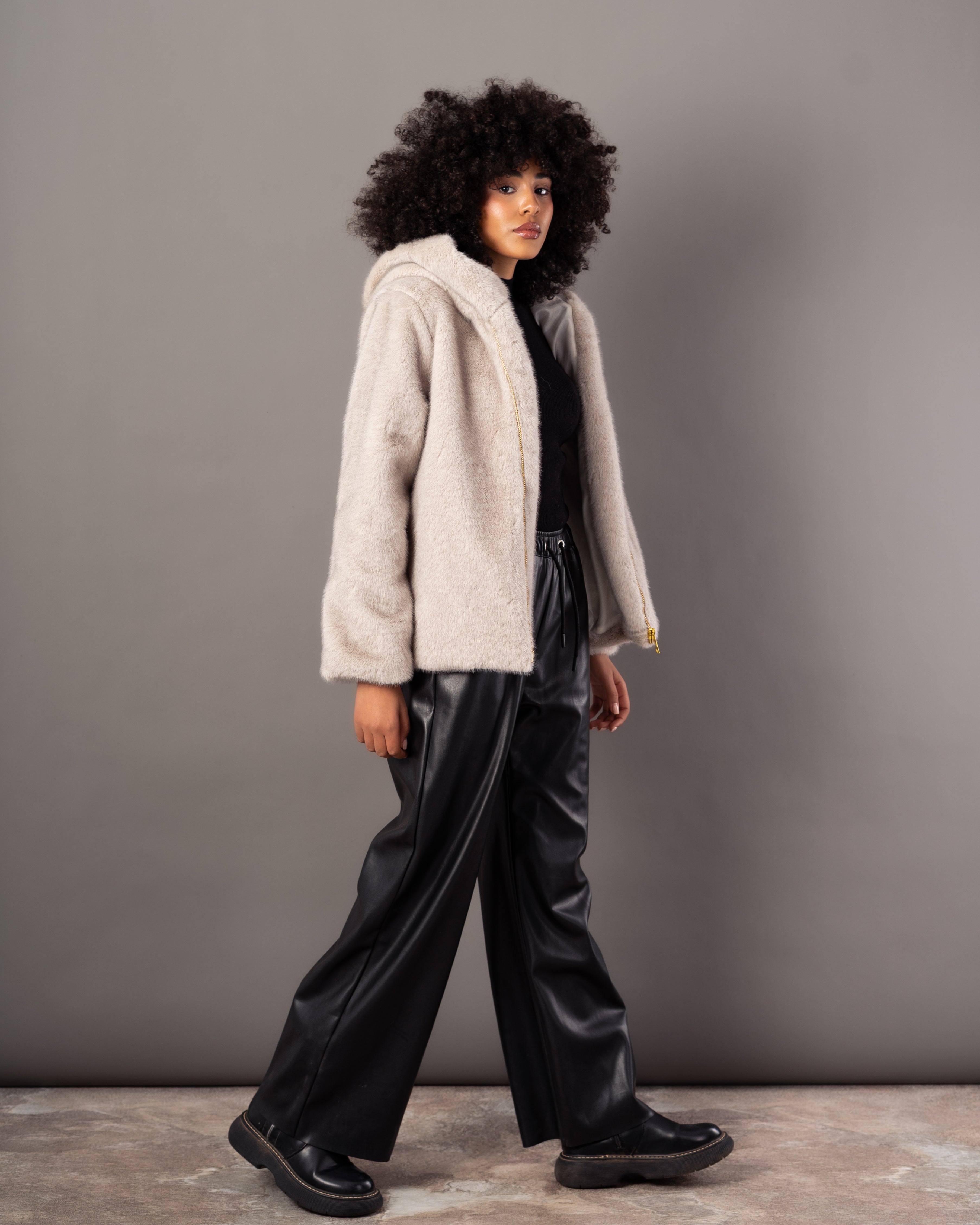 Plain Fur Jacket – Hooded Zipper (Soft Fur)