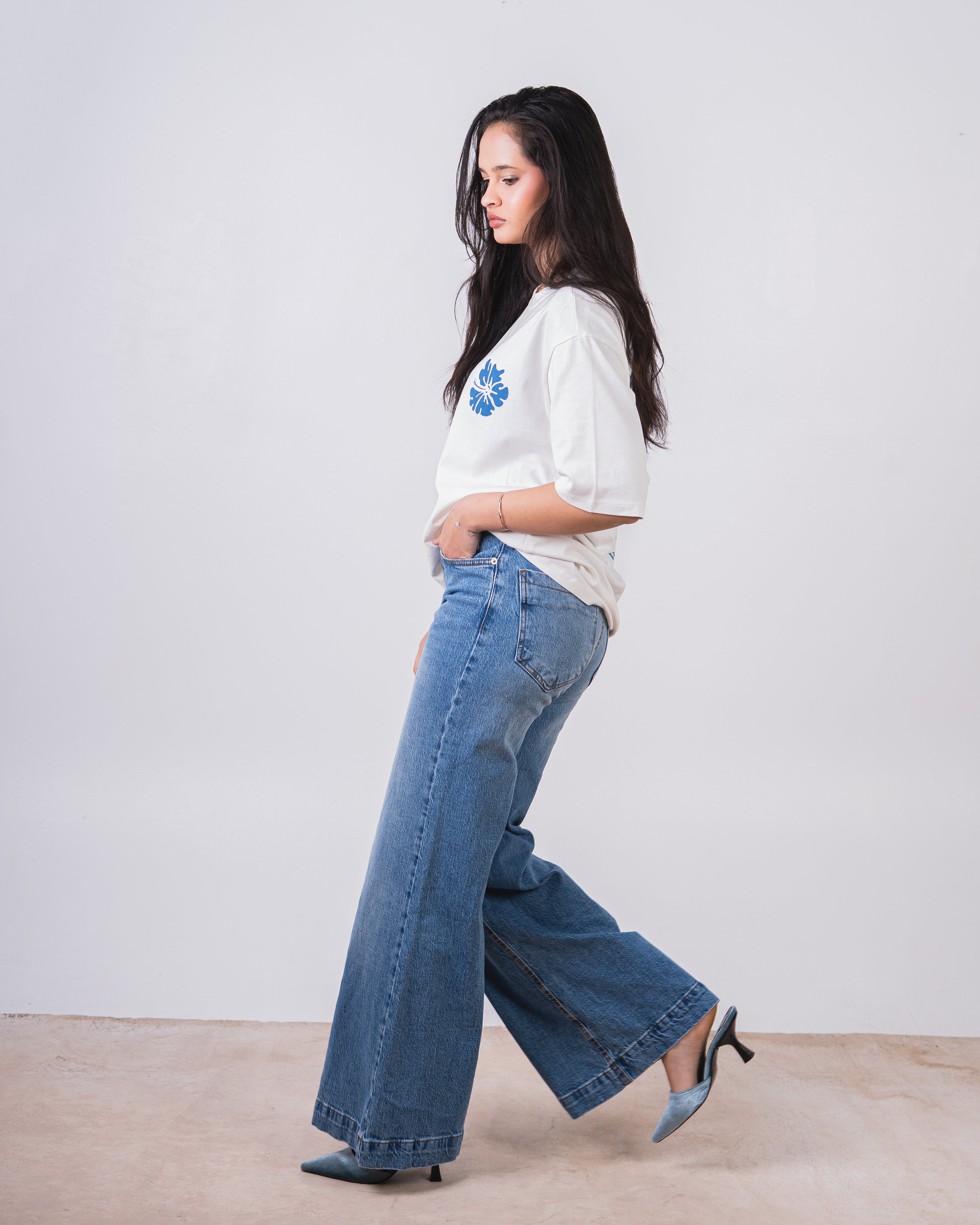 Colored Flower Back Print T-Shirt