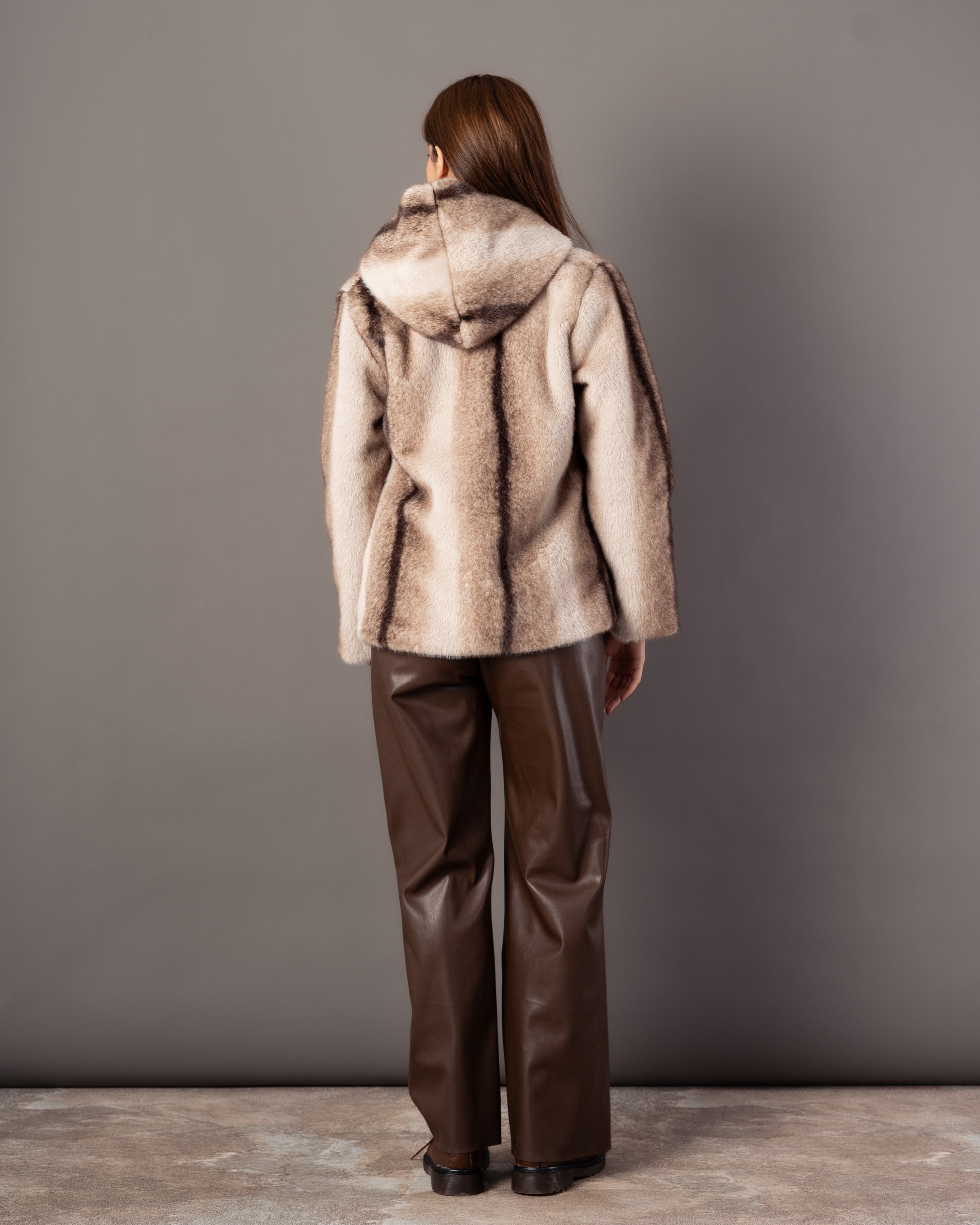 Fur Jacket – Hooded (Zipper, Soft Fur)