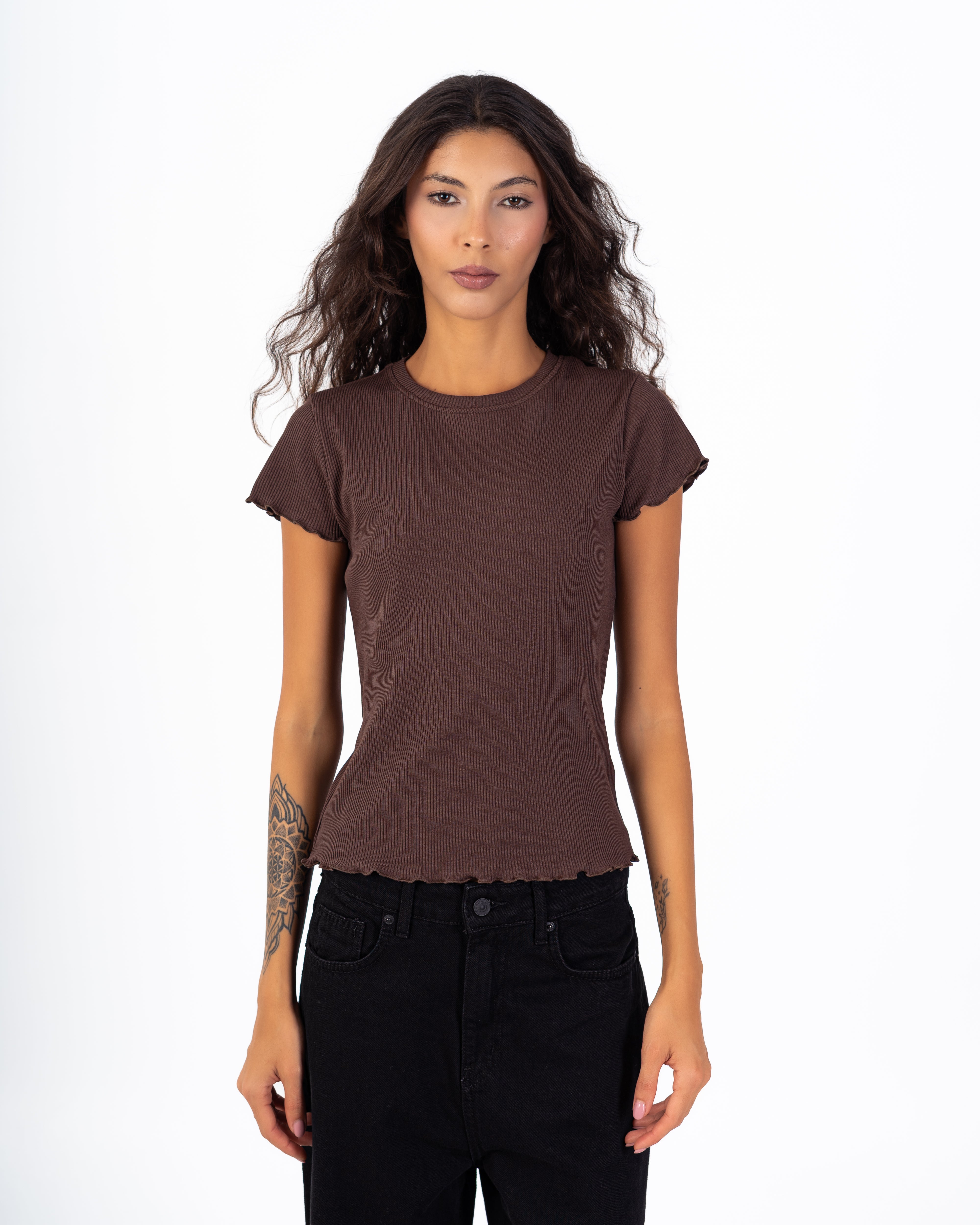 بلوزة أساسية – سادة (أكمام قصيرة، ألوان)