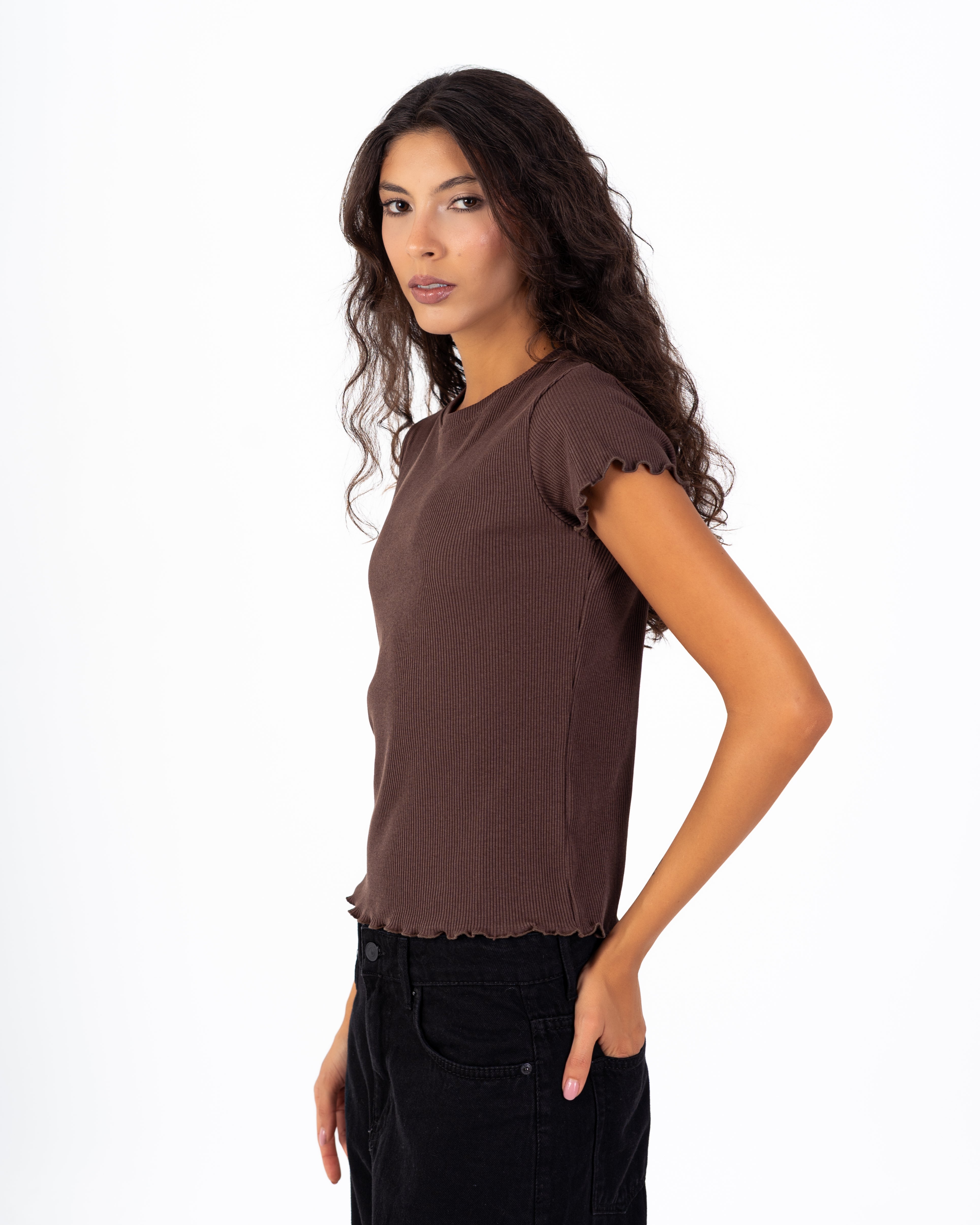 بلوزة أساسية – سادة (أكمام قصيرة، ألوان)