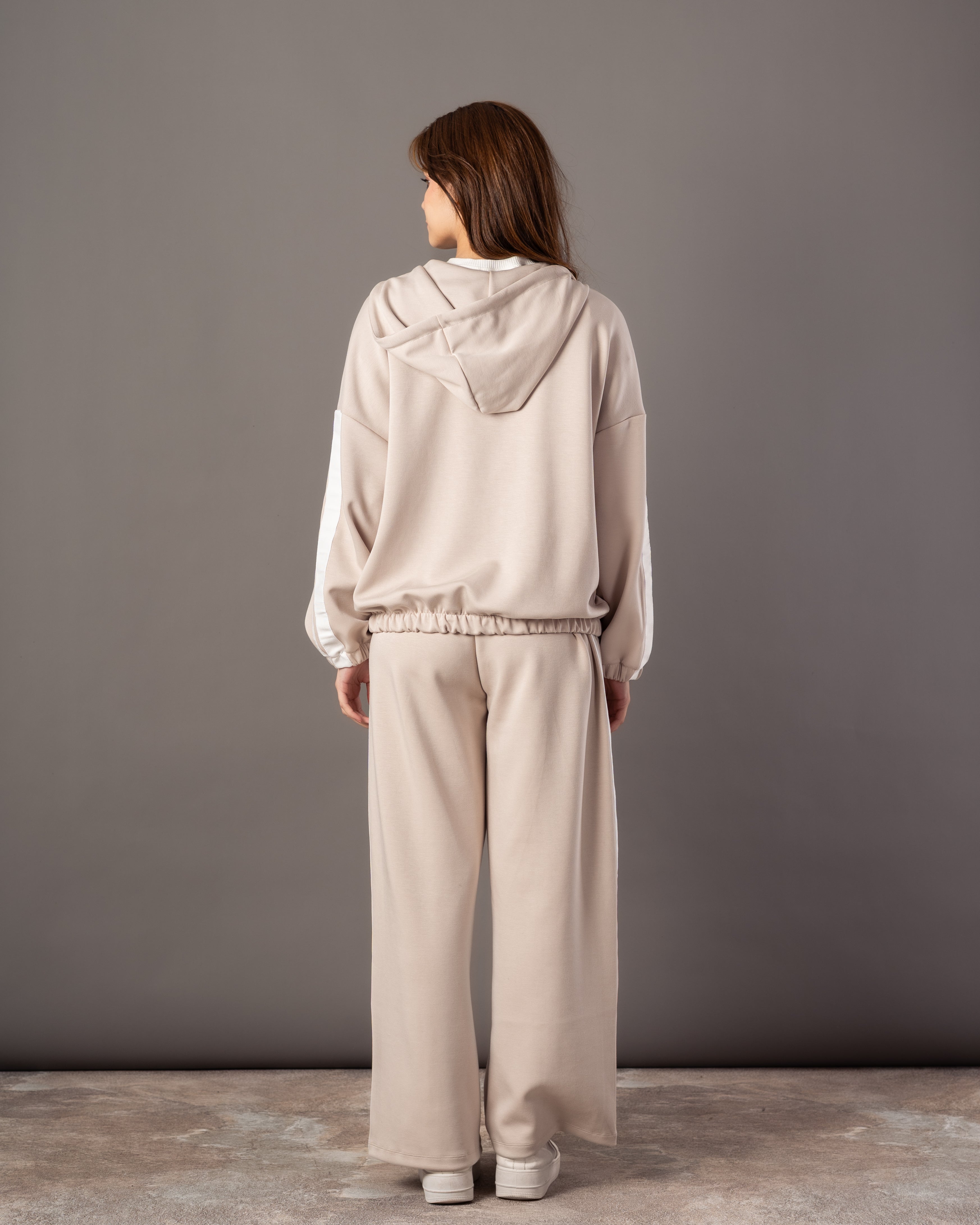 Plain Hoodie – Sleeve Stripe