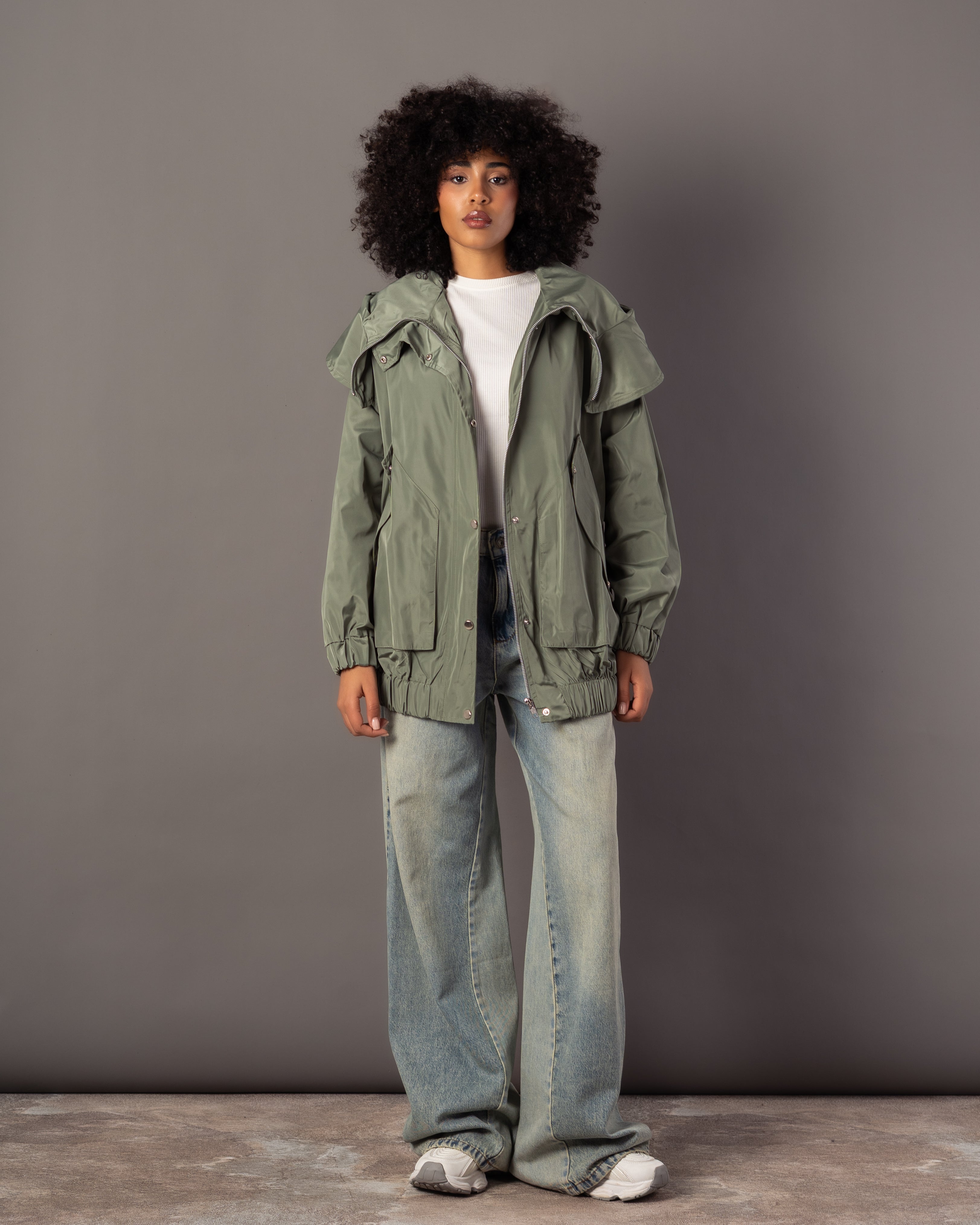 Plain Jacket With Belt – Hooded (Zipper & Capsule Buttons)