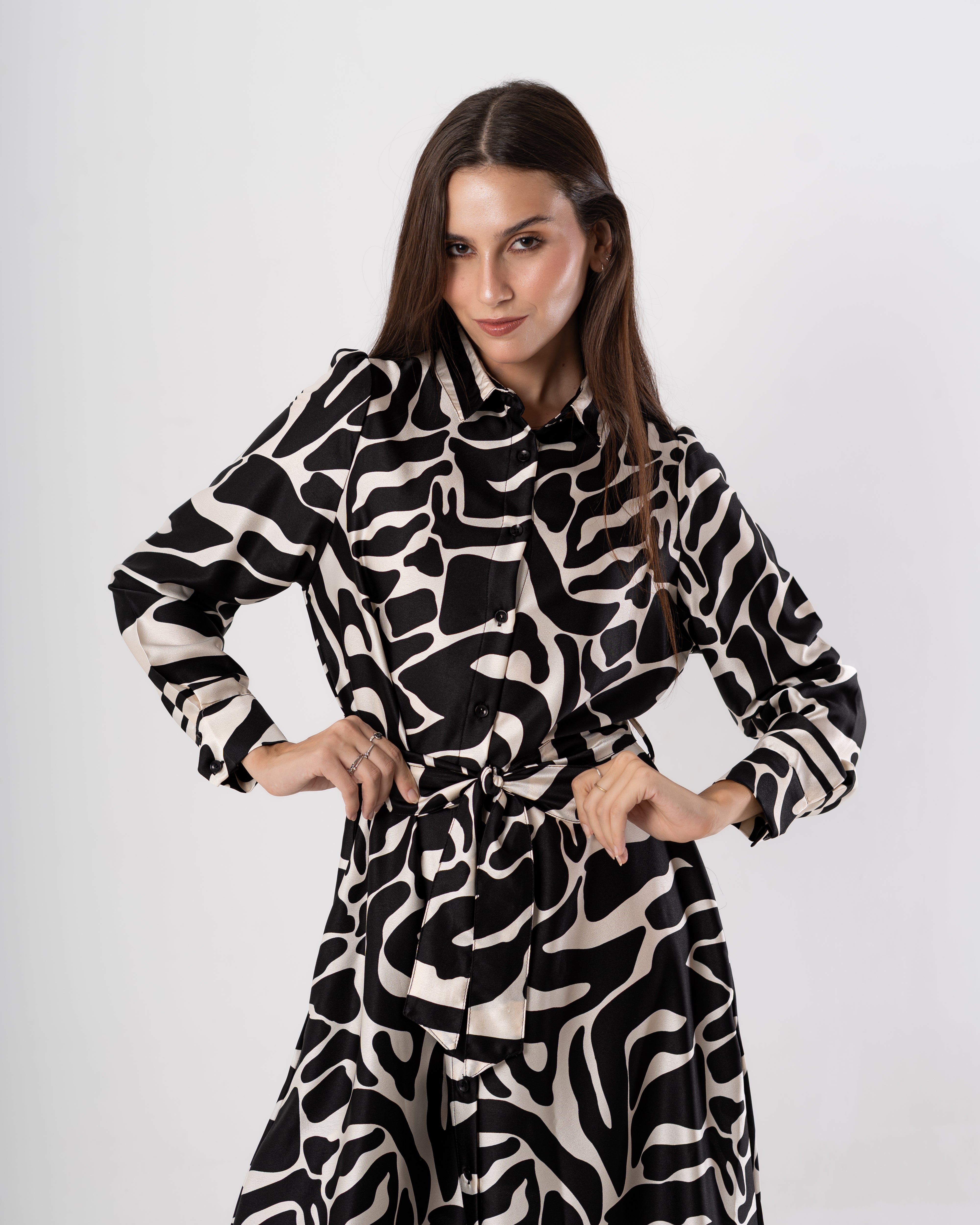 Belted dress - Wave drawing