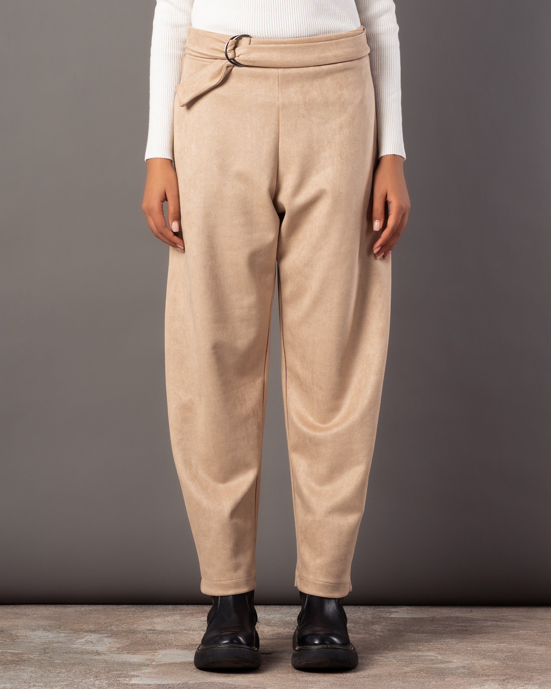 Plain Trouser – With Belt (Boyfriend Fit)