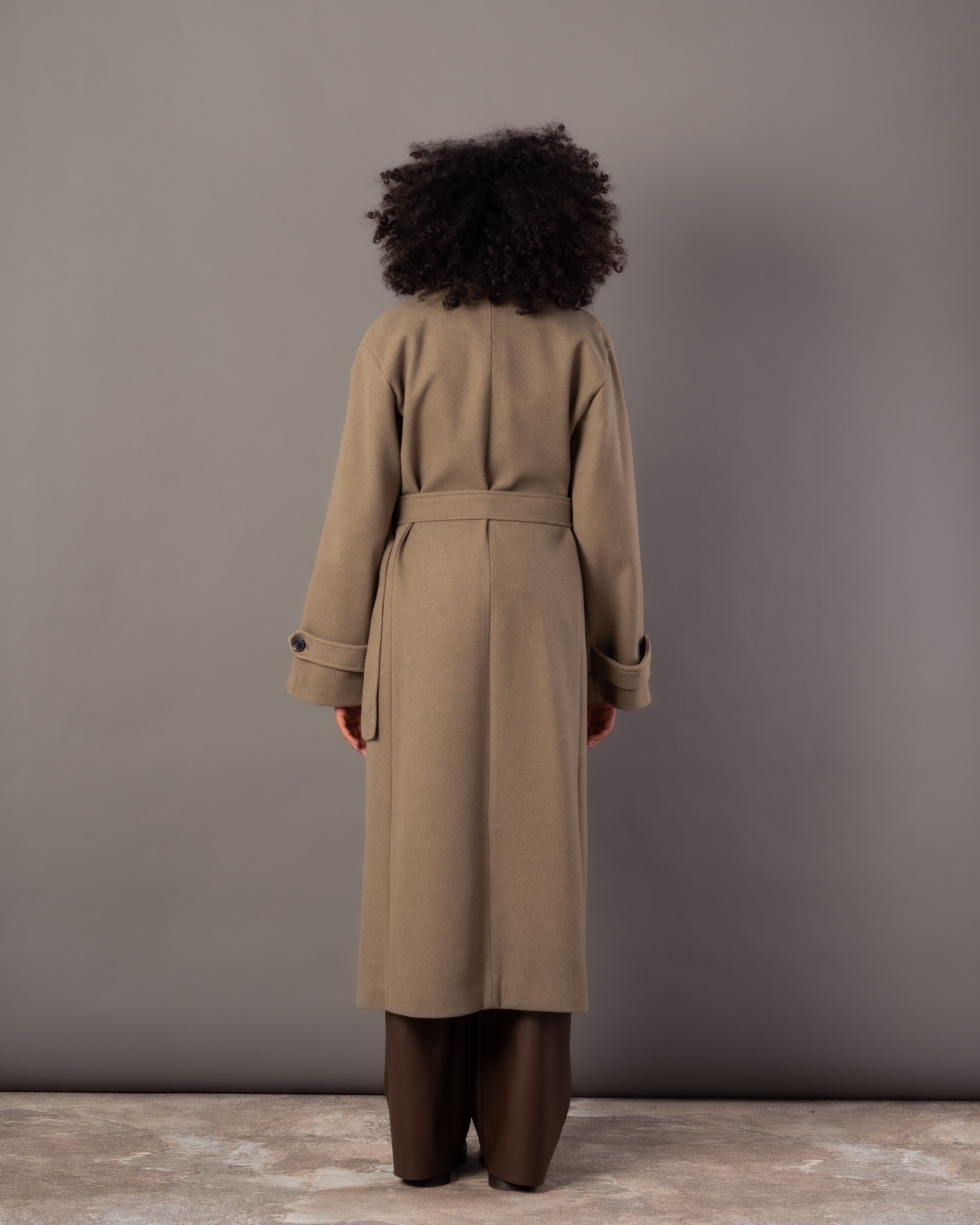 Wool Jacket With Belt – Plain Long (Small Collar)