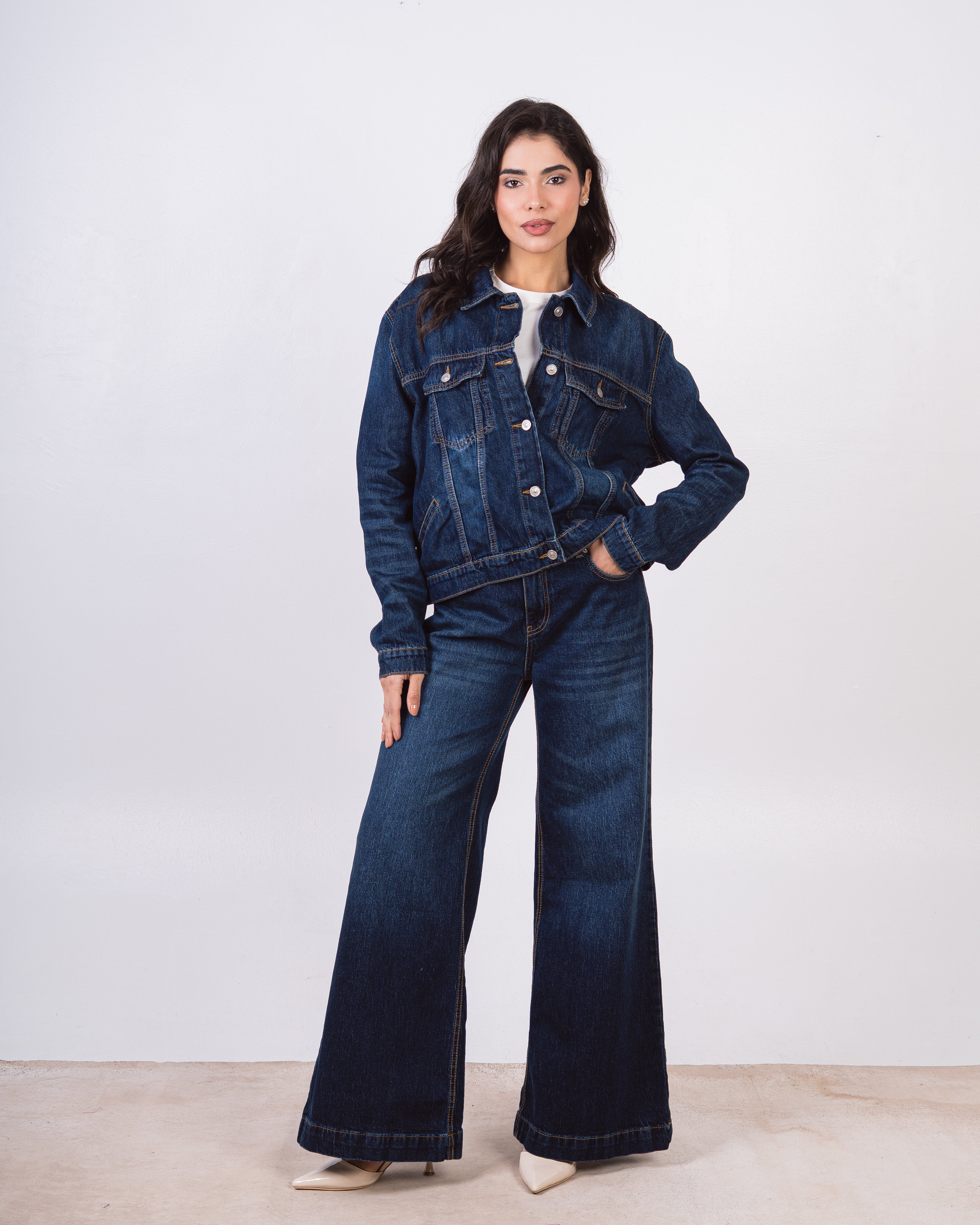 Short Jacket – Chest Pocket (Capsule Buttons)