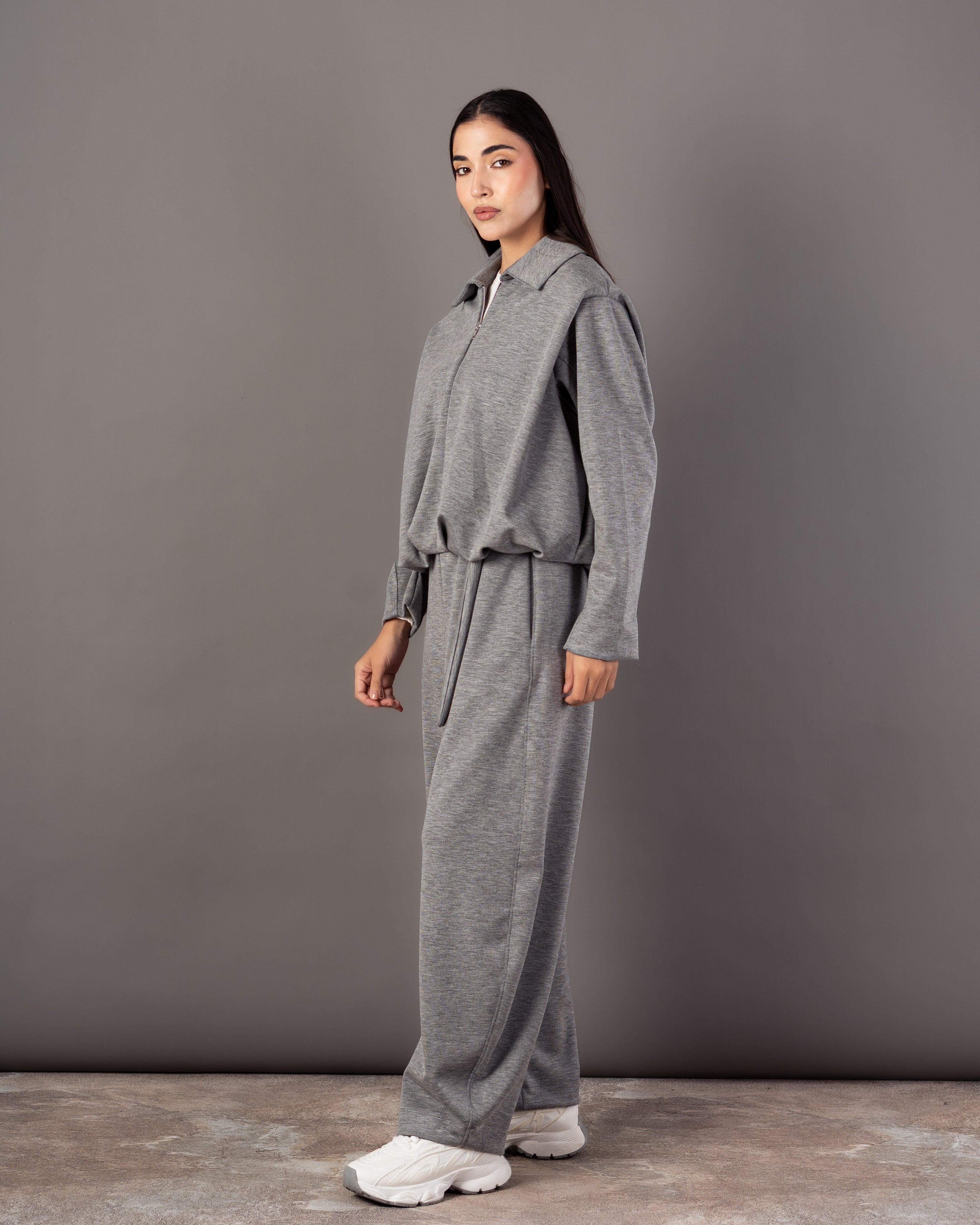 Zipper Sweatshirt – Plain (Collar)