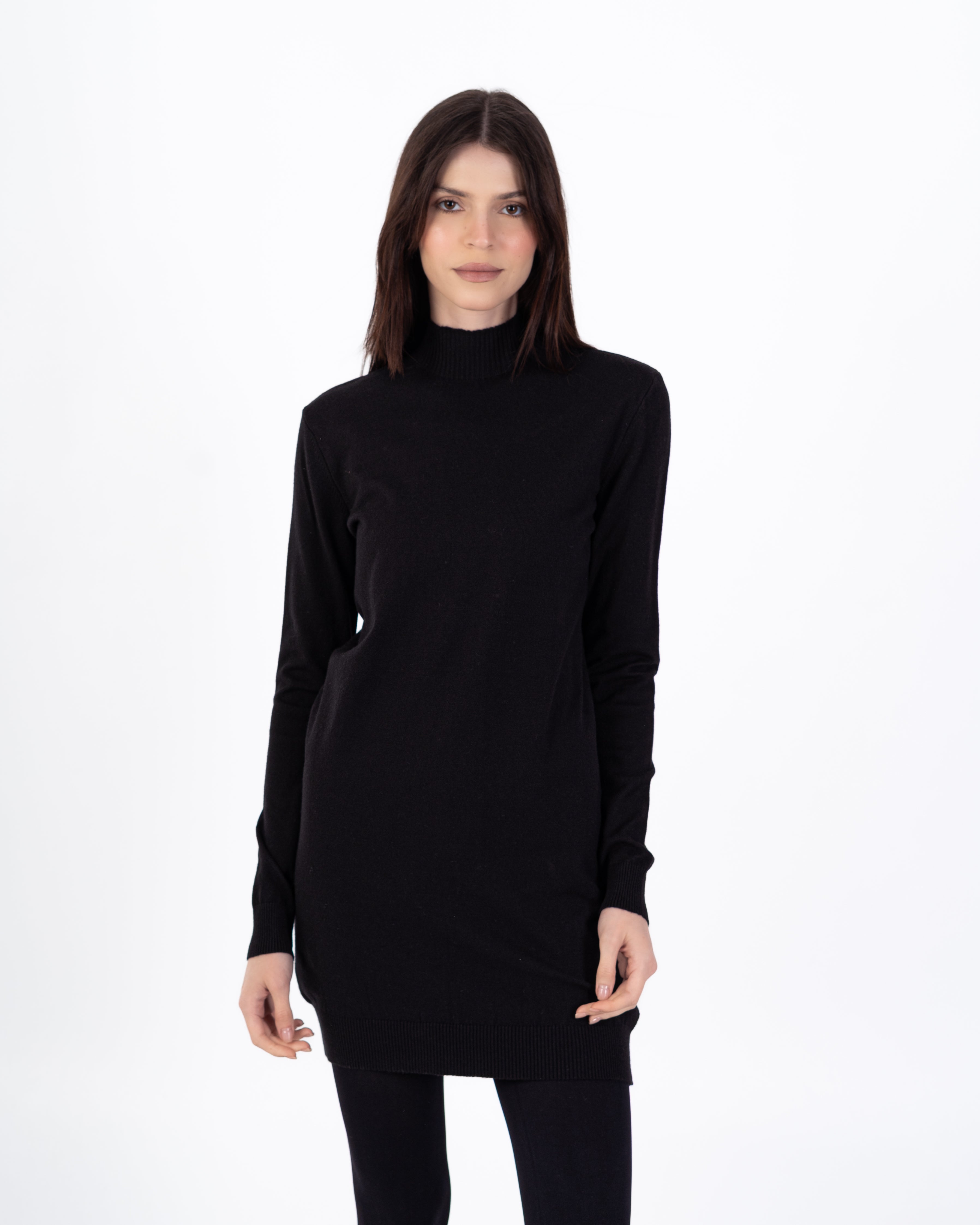 بلوزة أساسية – سادة (أكمام طويلة)