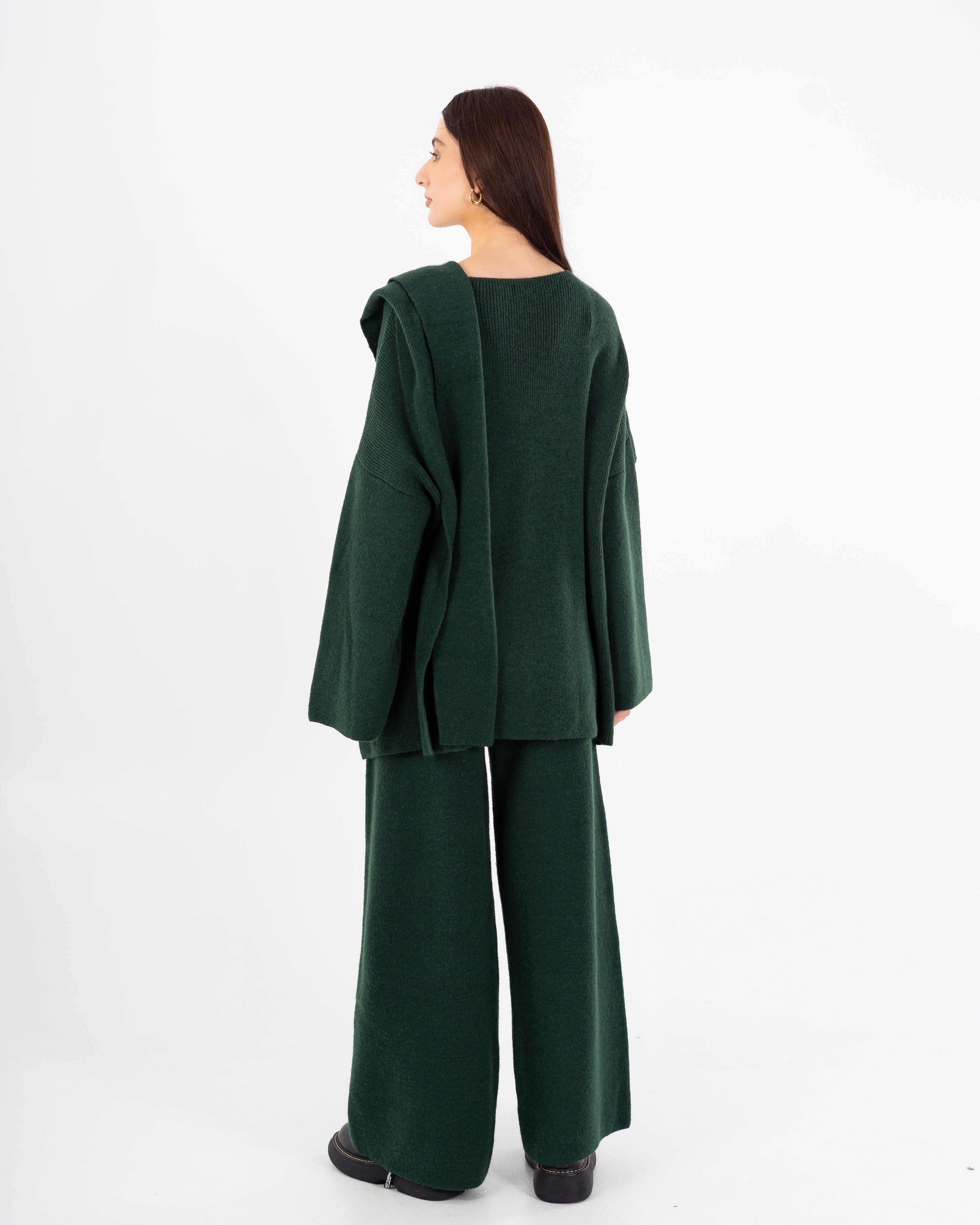 بدلة تريكو – مع وشاح