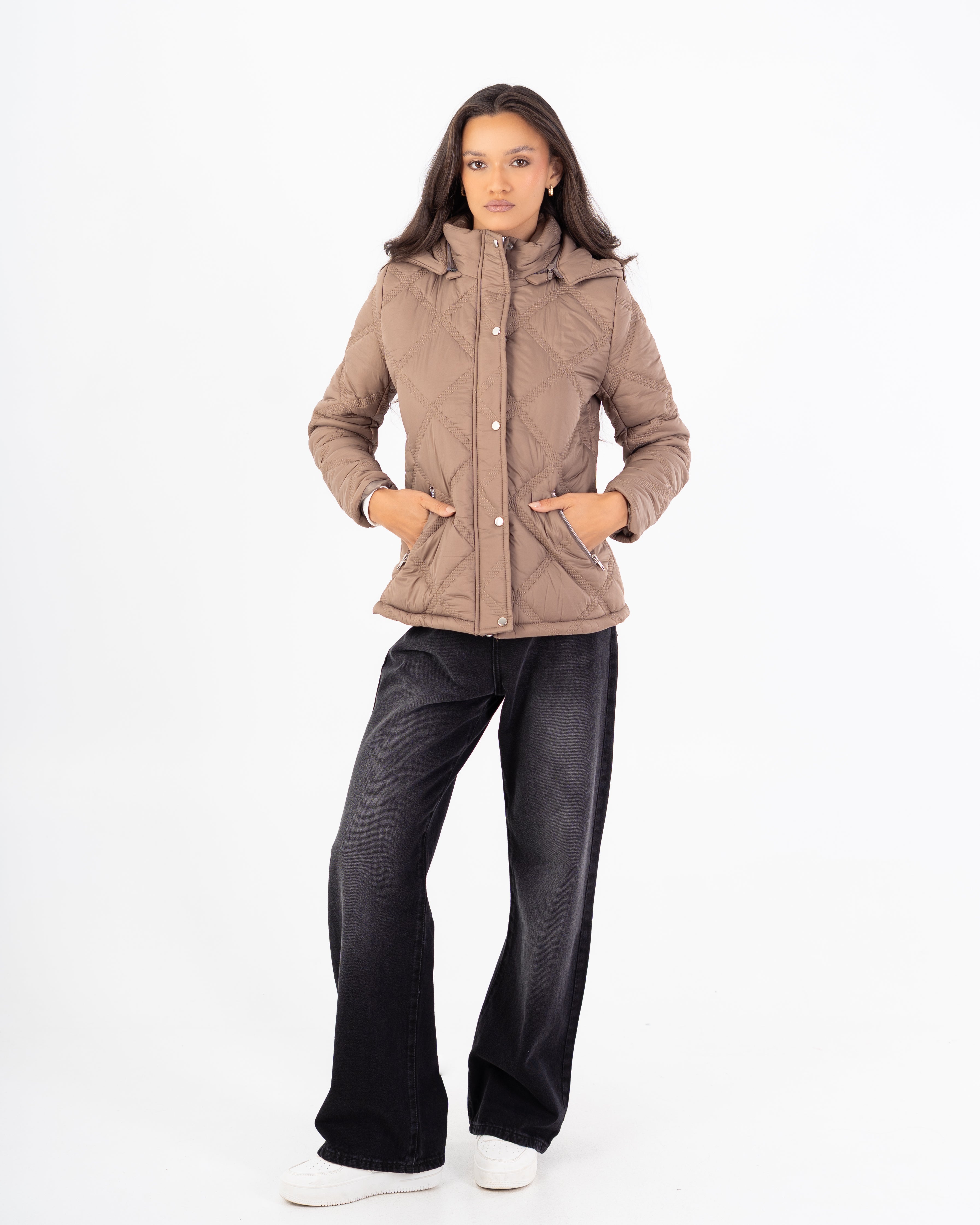 جاكيت مبطن – قصير (بغطاء رأس، وجيب بسحاب)