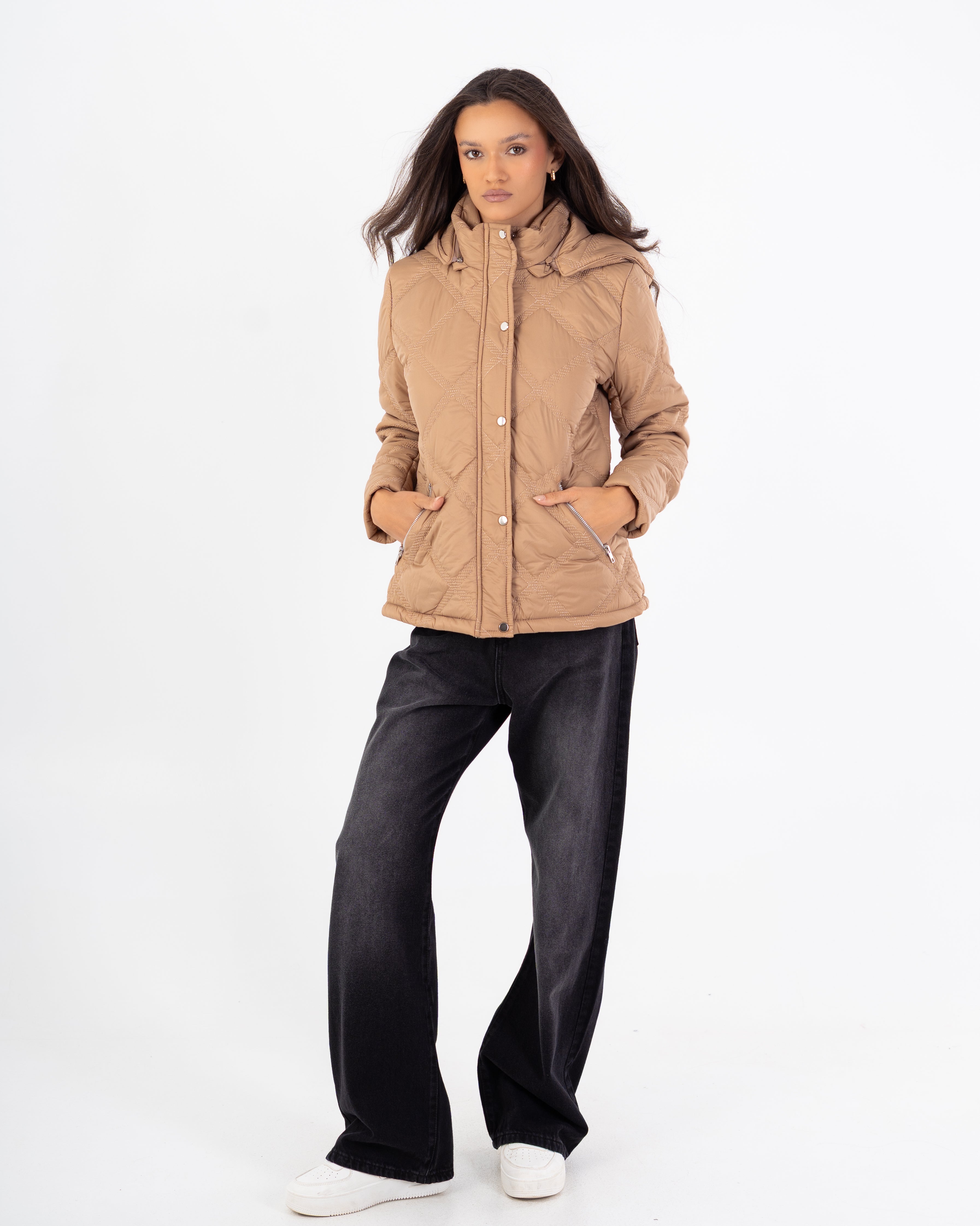 جاكيت مبطن – قصير (بغطاء رأس، وجيب بسحاب)