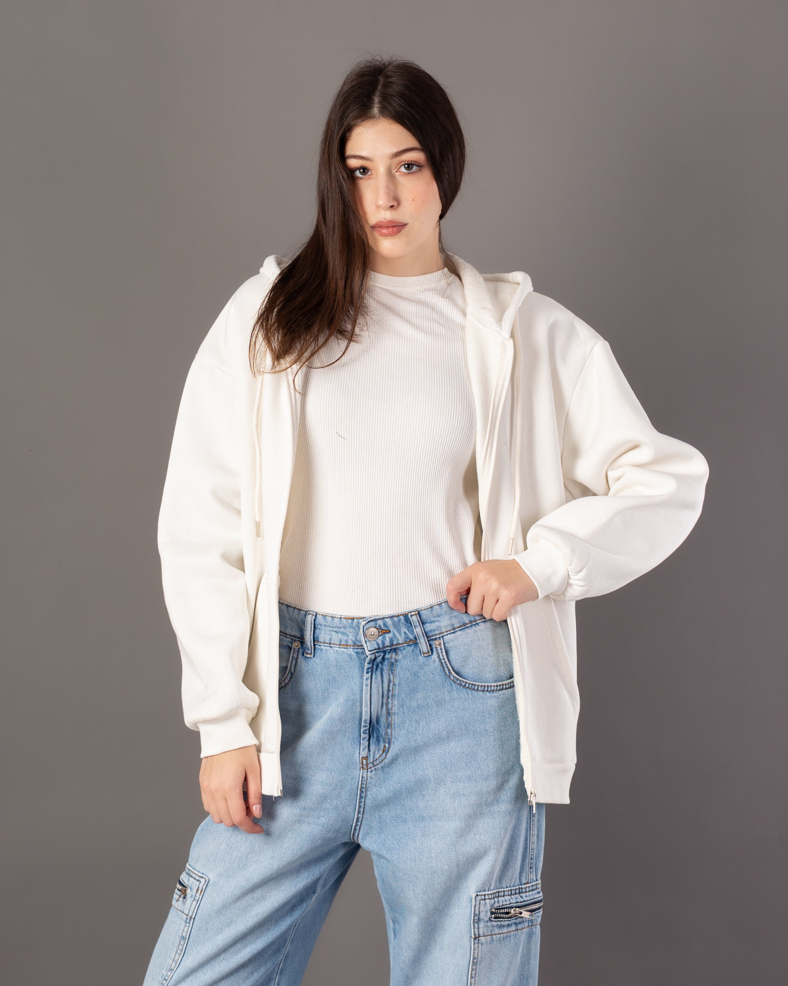 Plain Sweatshirt – Zipper