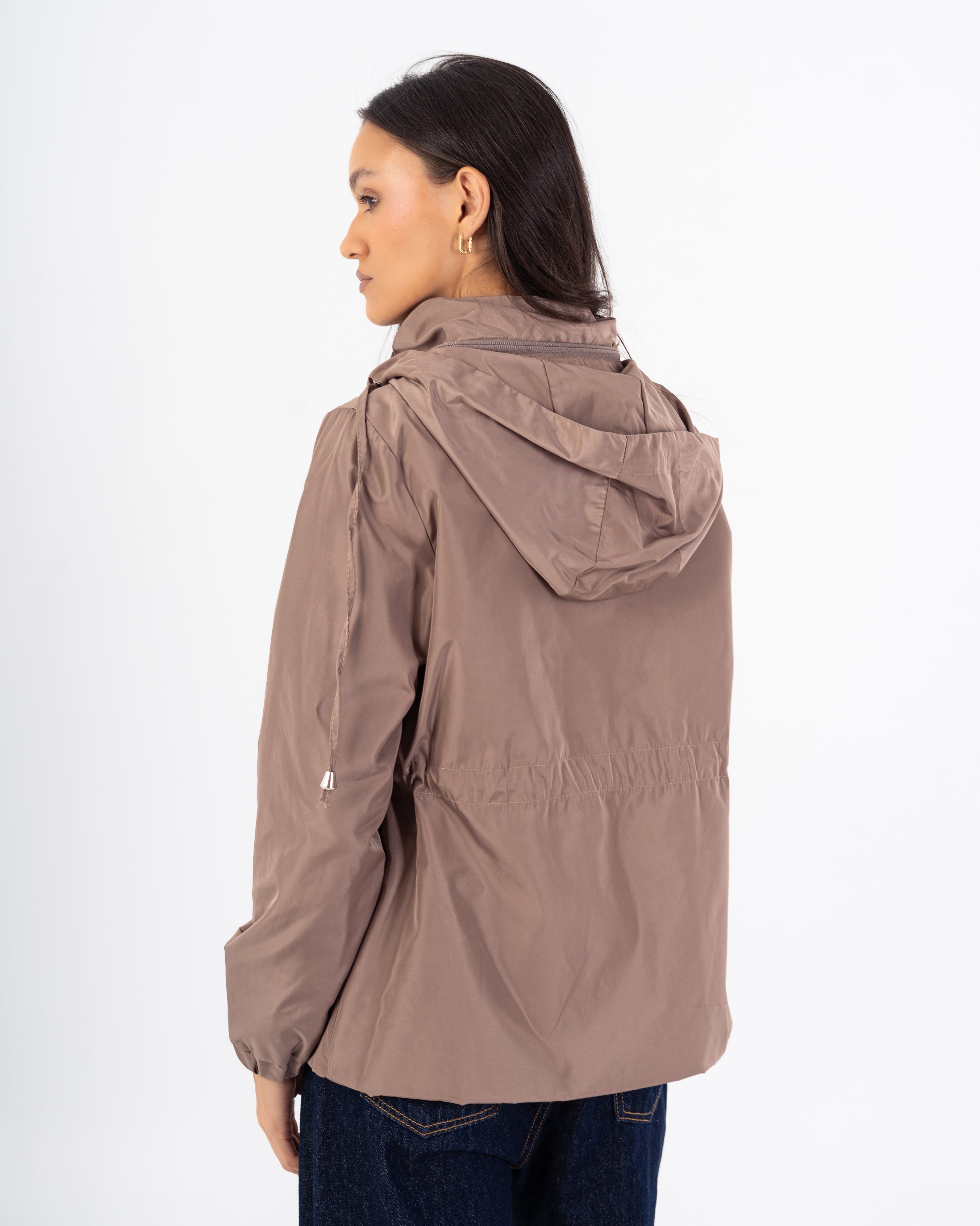 سترة مقاومة للماء – بغطاء رأس (حزام خصر مرن)