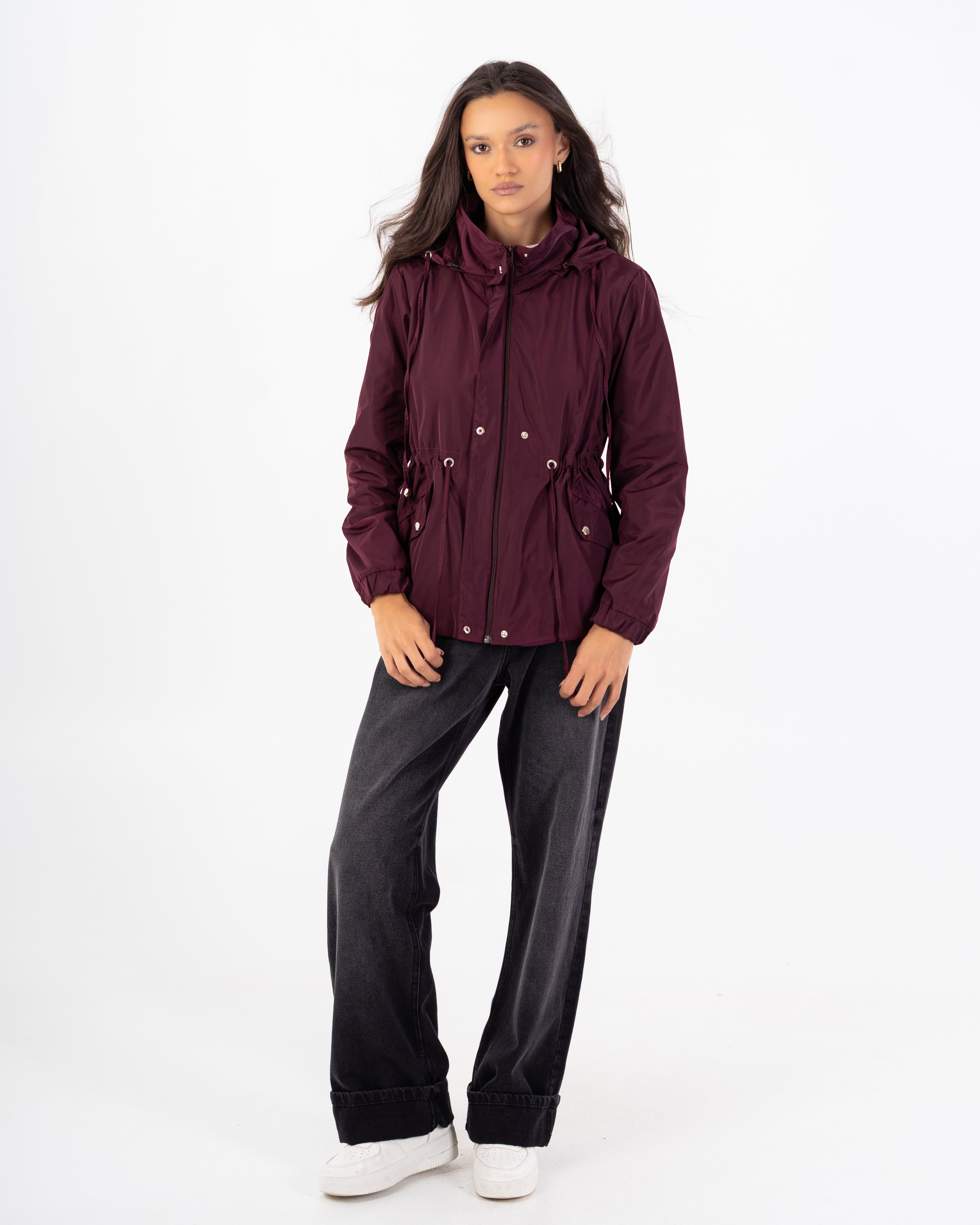 سترة مقاومة للماء – بغطاء رأس (حزام خصر مرن)