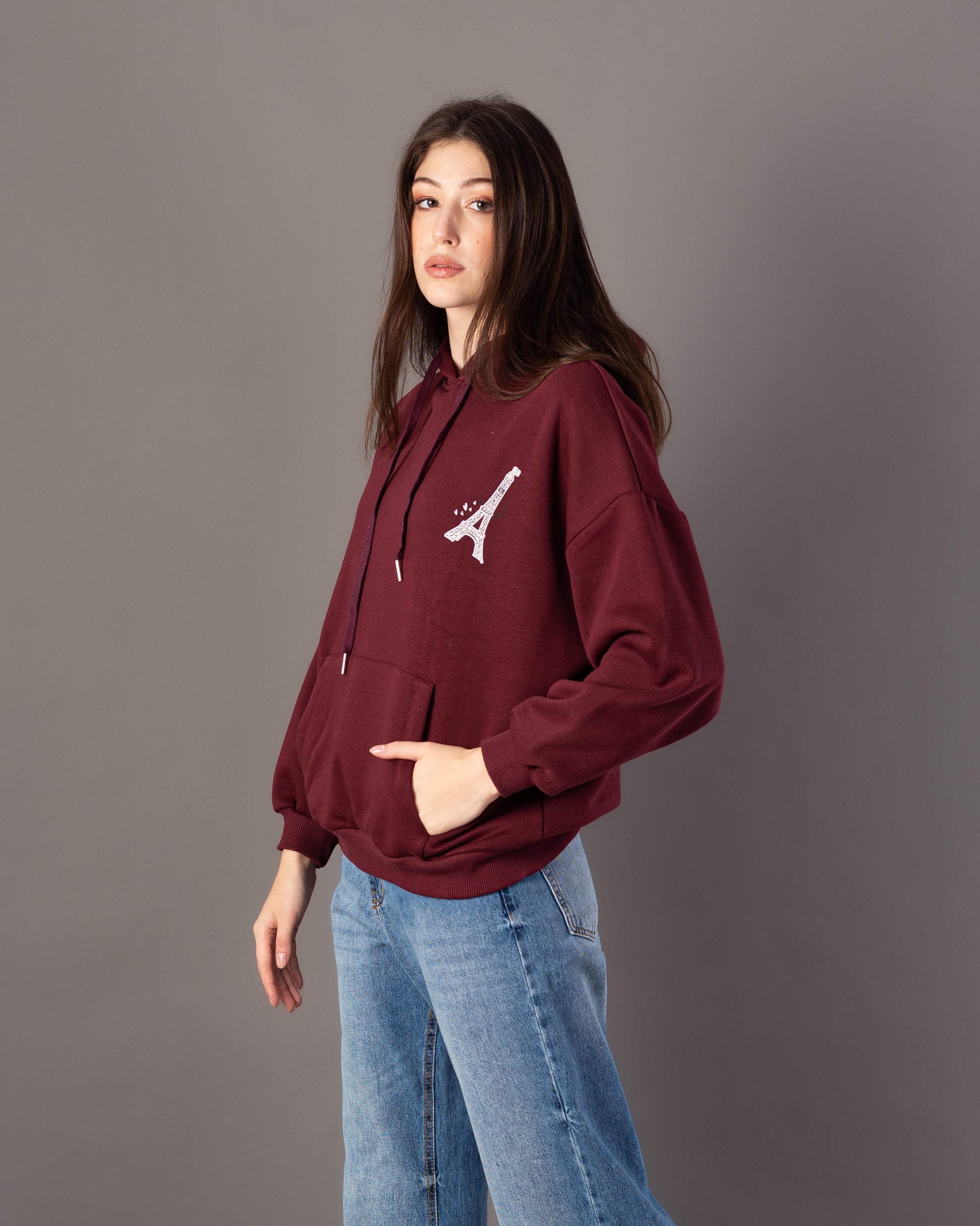 Sweatshirt – Graphic Print (Eiffel Tower)