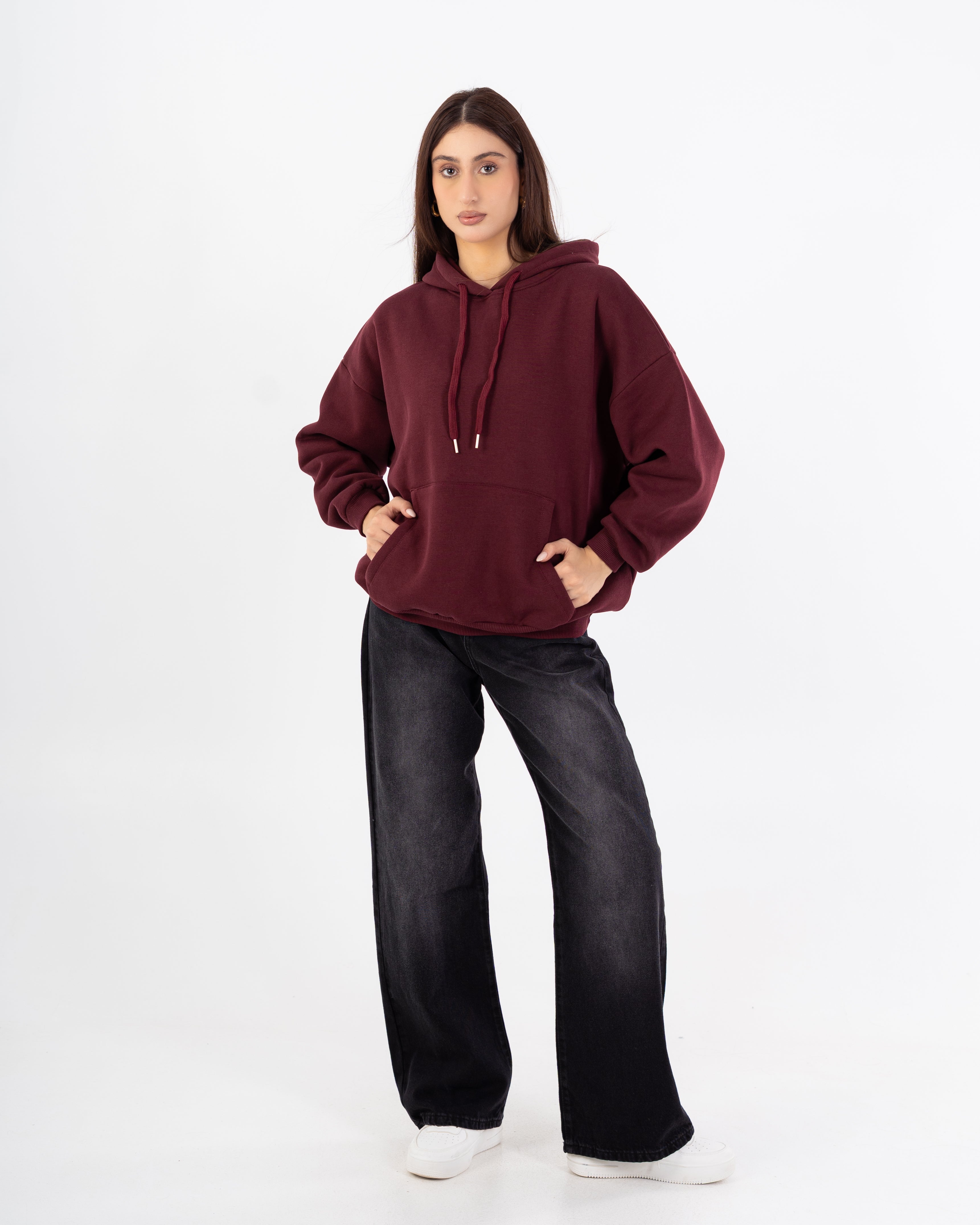 سويت شيرت – طباعة جرافيكية على الظهر