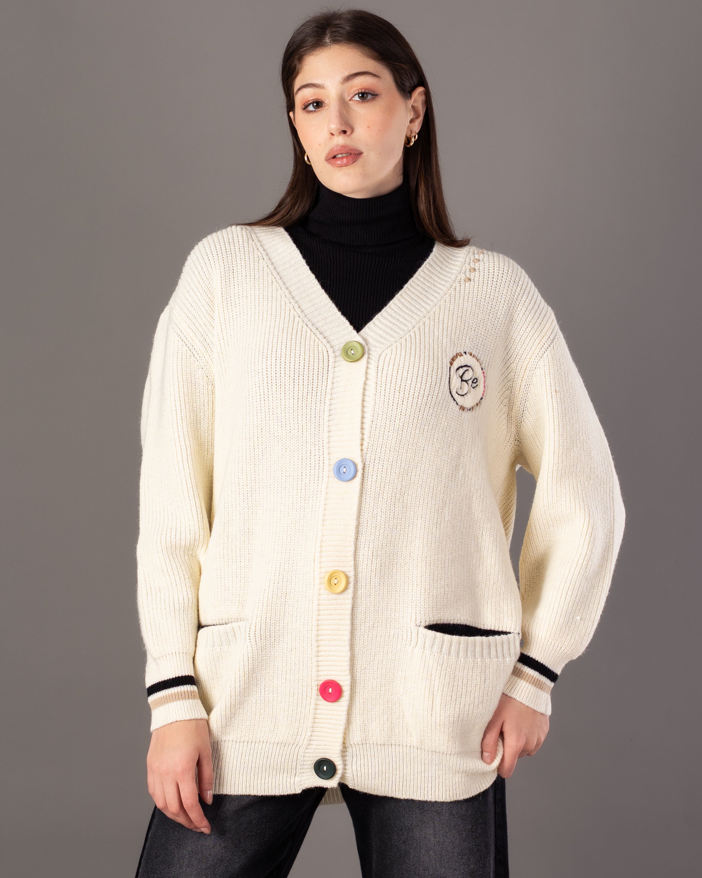 Knitwear Cardigan – Colored Buttons