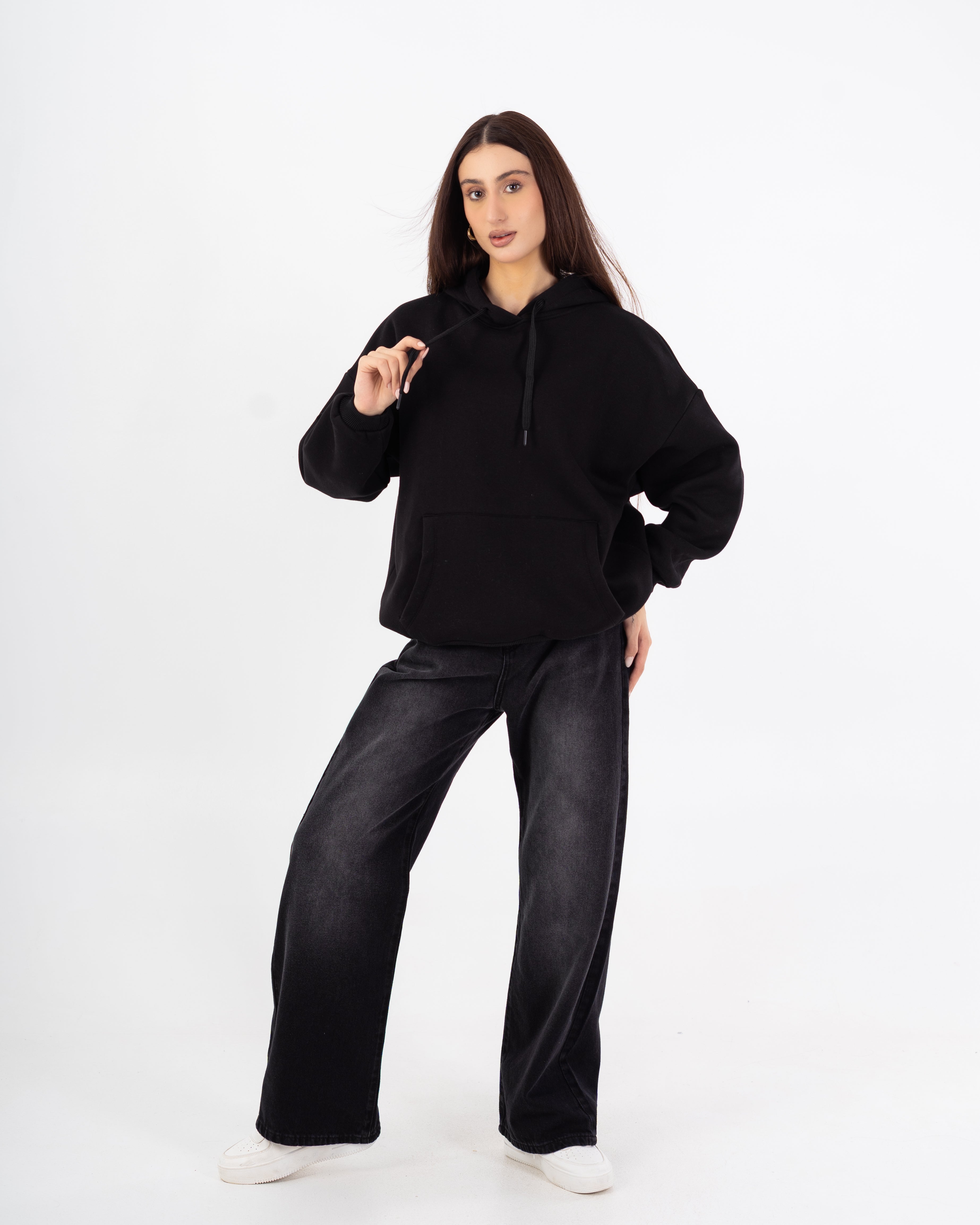 سويت شيرت – طباعة جرافيكية على الظهر