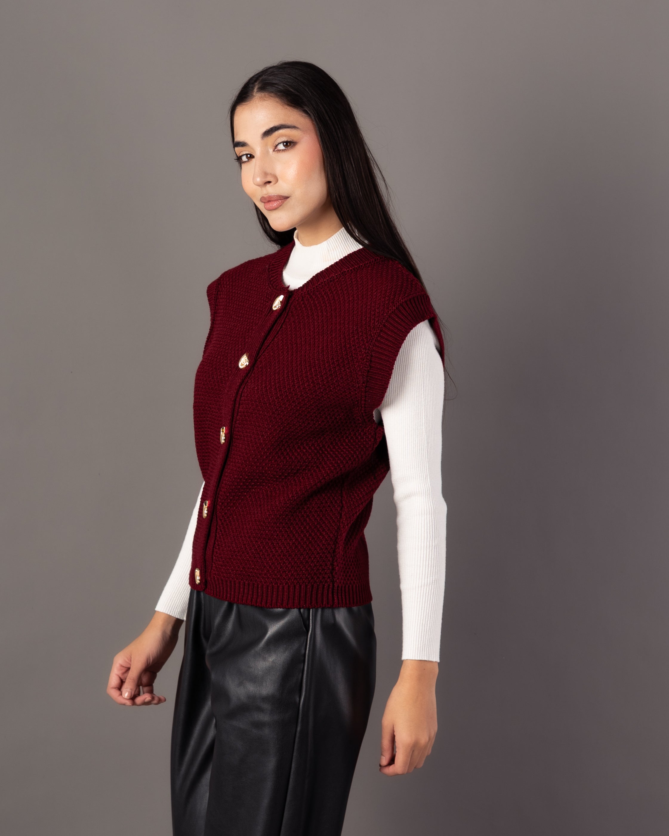 Knitwear Vest – Gold Button