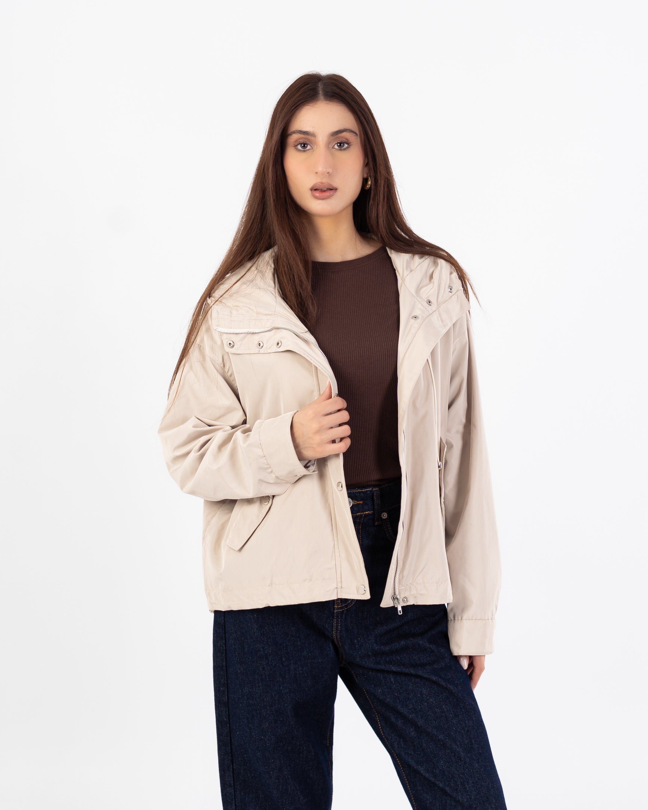 سترة مقاومة للماء – أزرار كبسولة (بغطاء رأس)