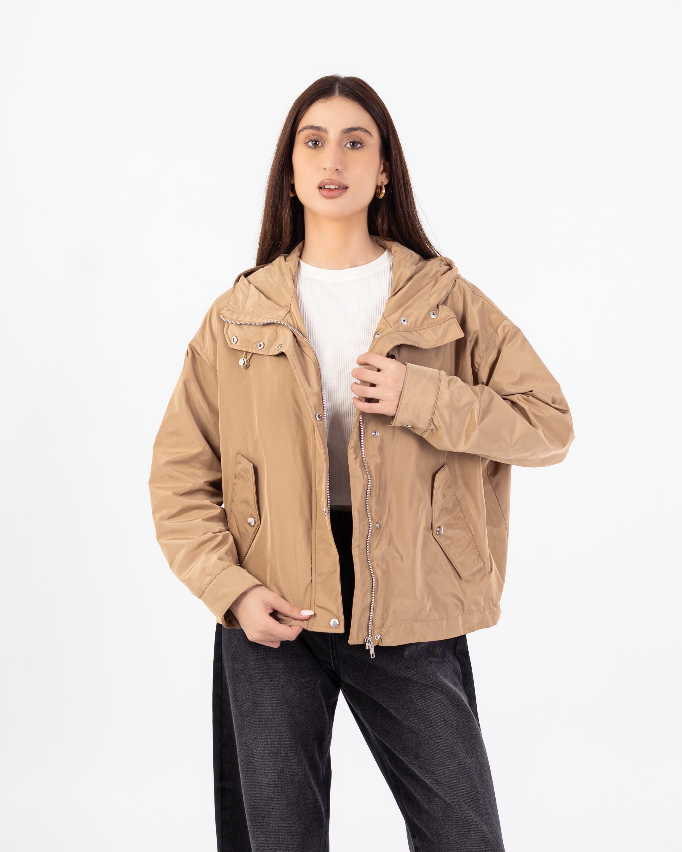 سترة مقاومة للماء – أزرار كبسولة (بغطاء رأس)